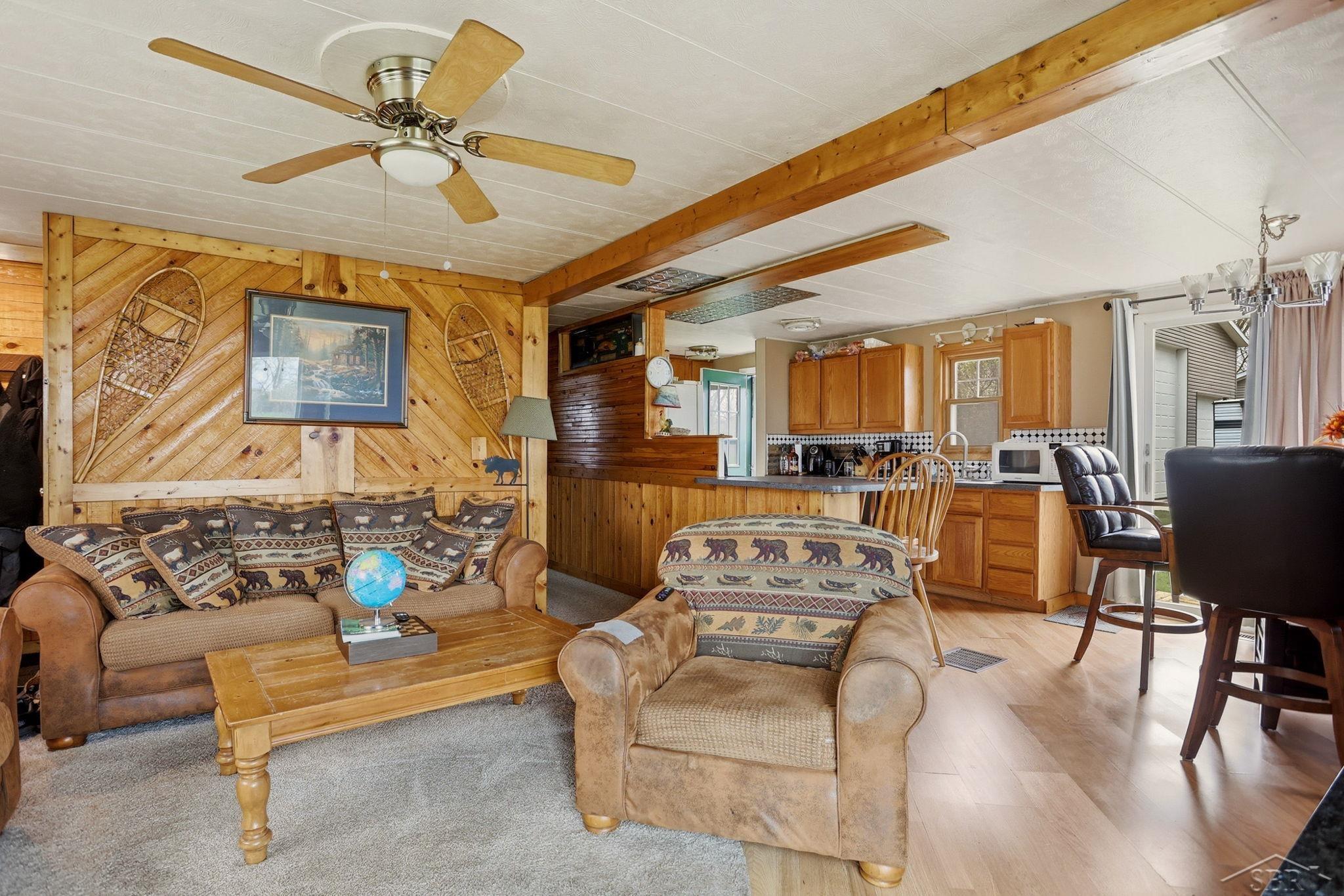 200 Sunrise Property Photo 12