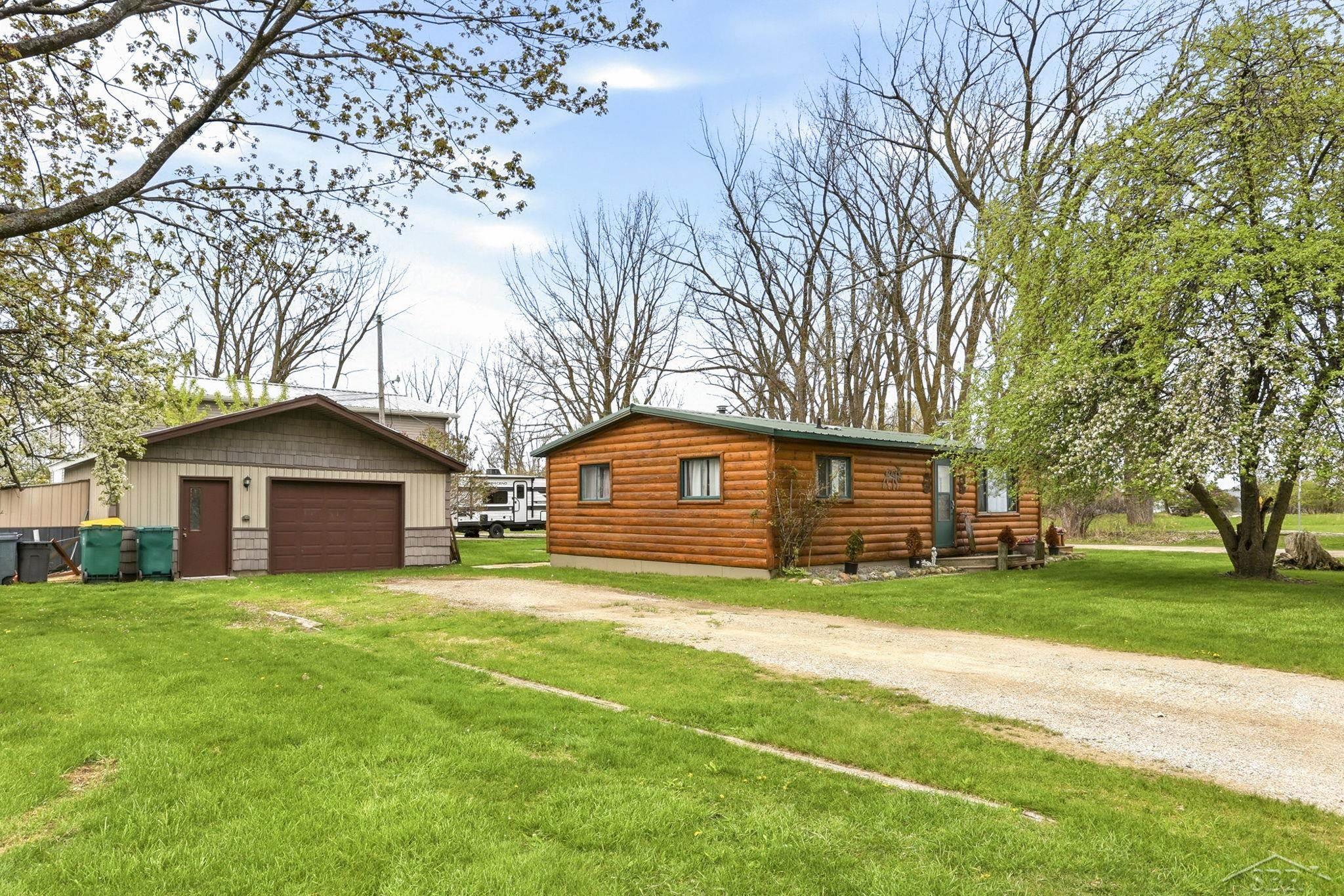 200 Sunrise Property Photo 25