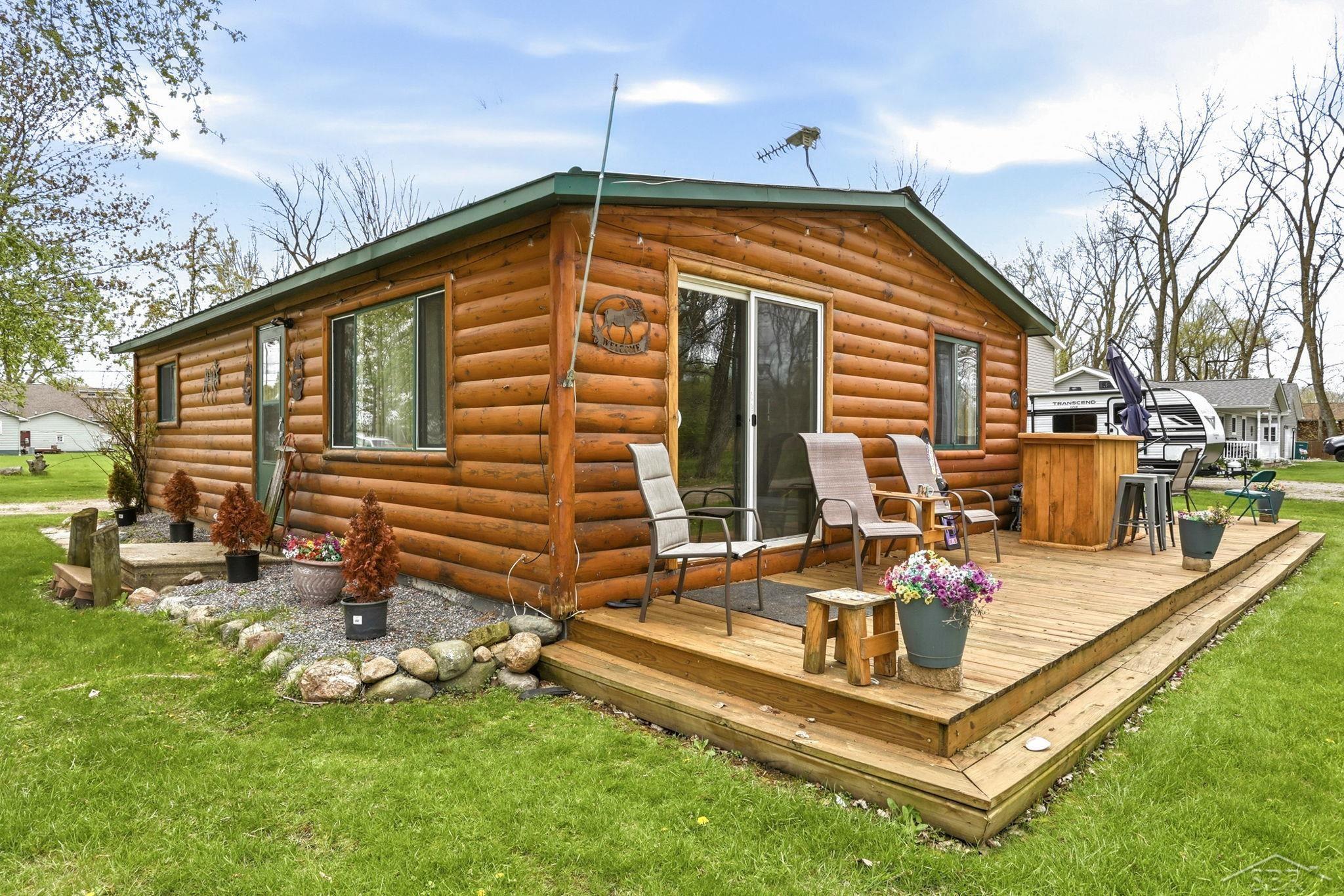 200 Sunrise Property Photo 33