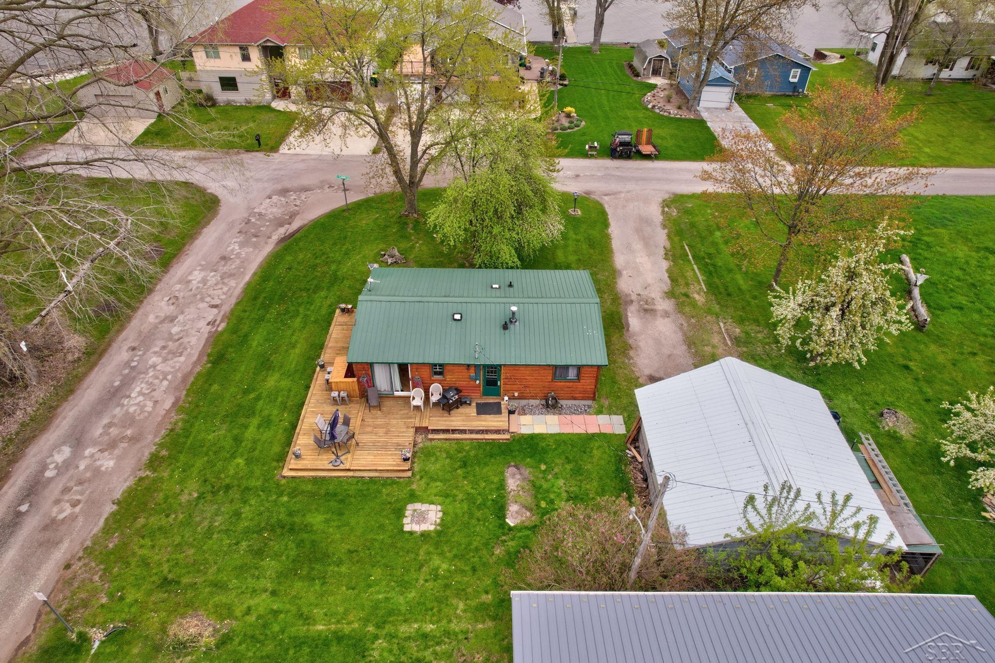 200 Sunrise Property Photo 40