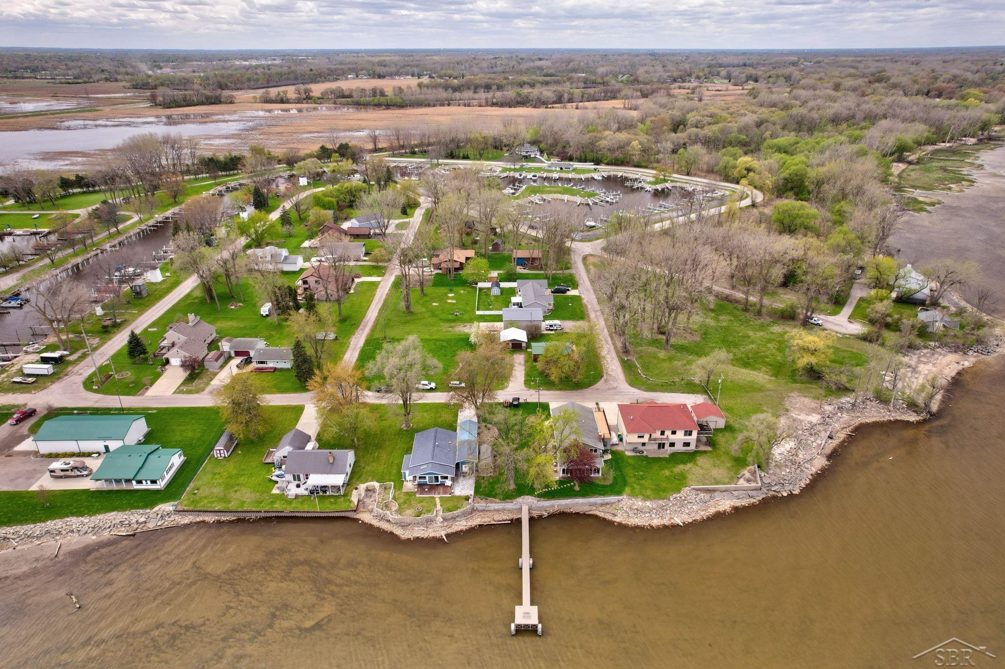 200 Sunrise Property Photo 44