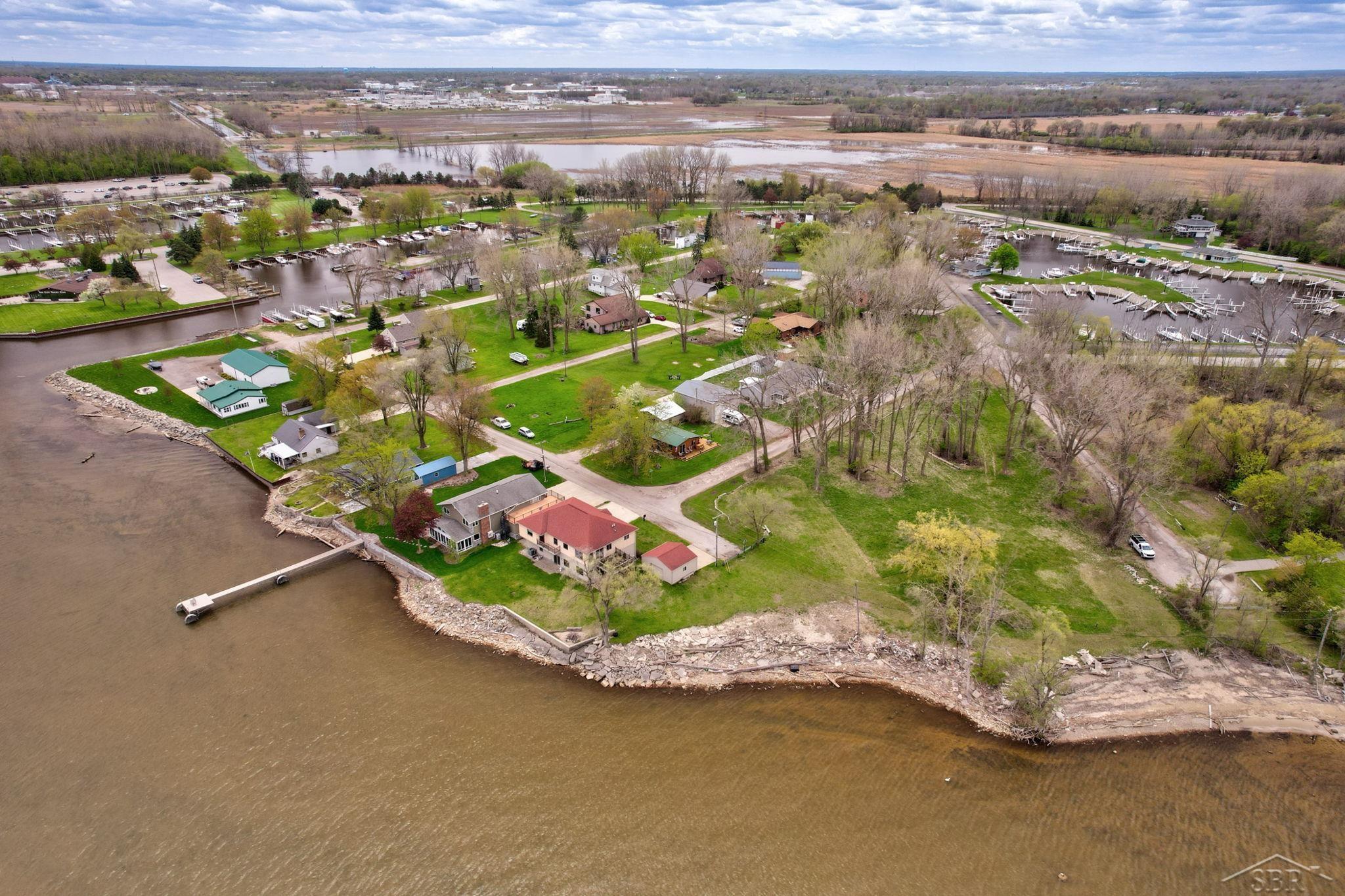 200 Sunrise Property Photo 46