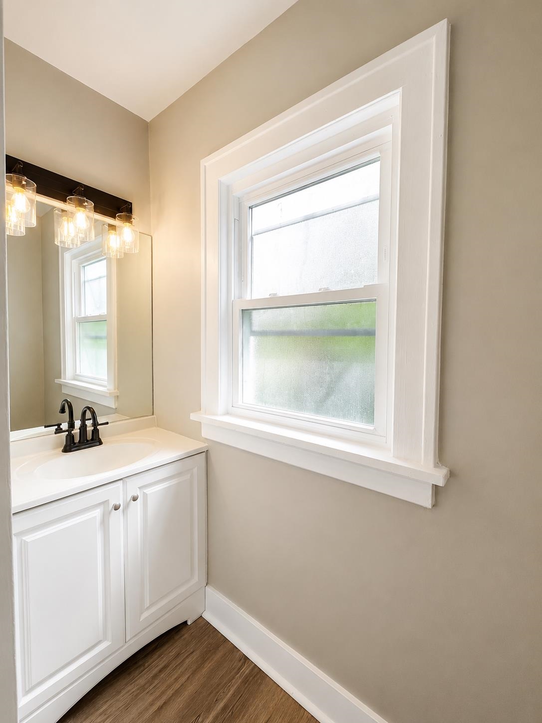 815 Marquette Street Property Photo 4