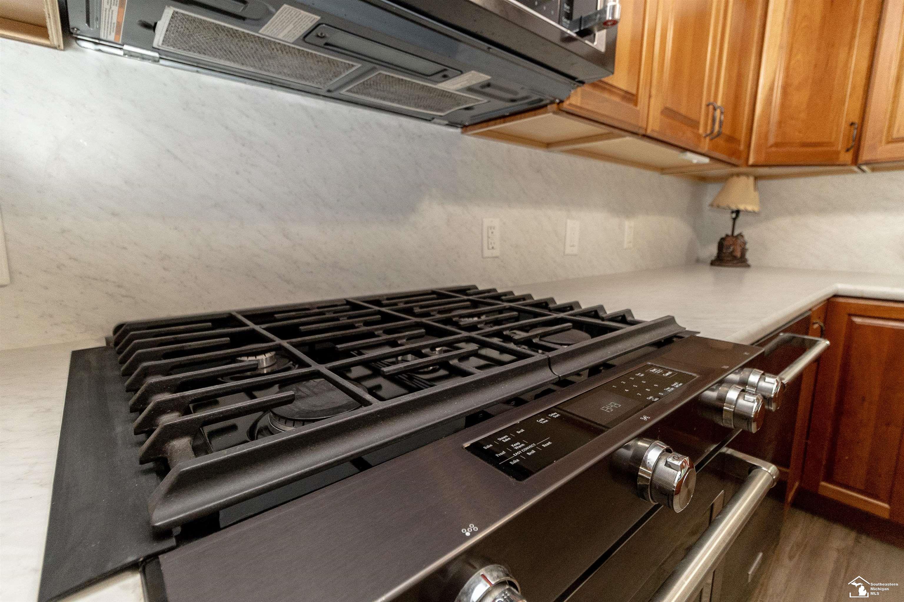 2600 Meanwell Road Property Photo 12