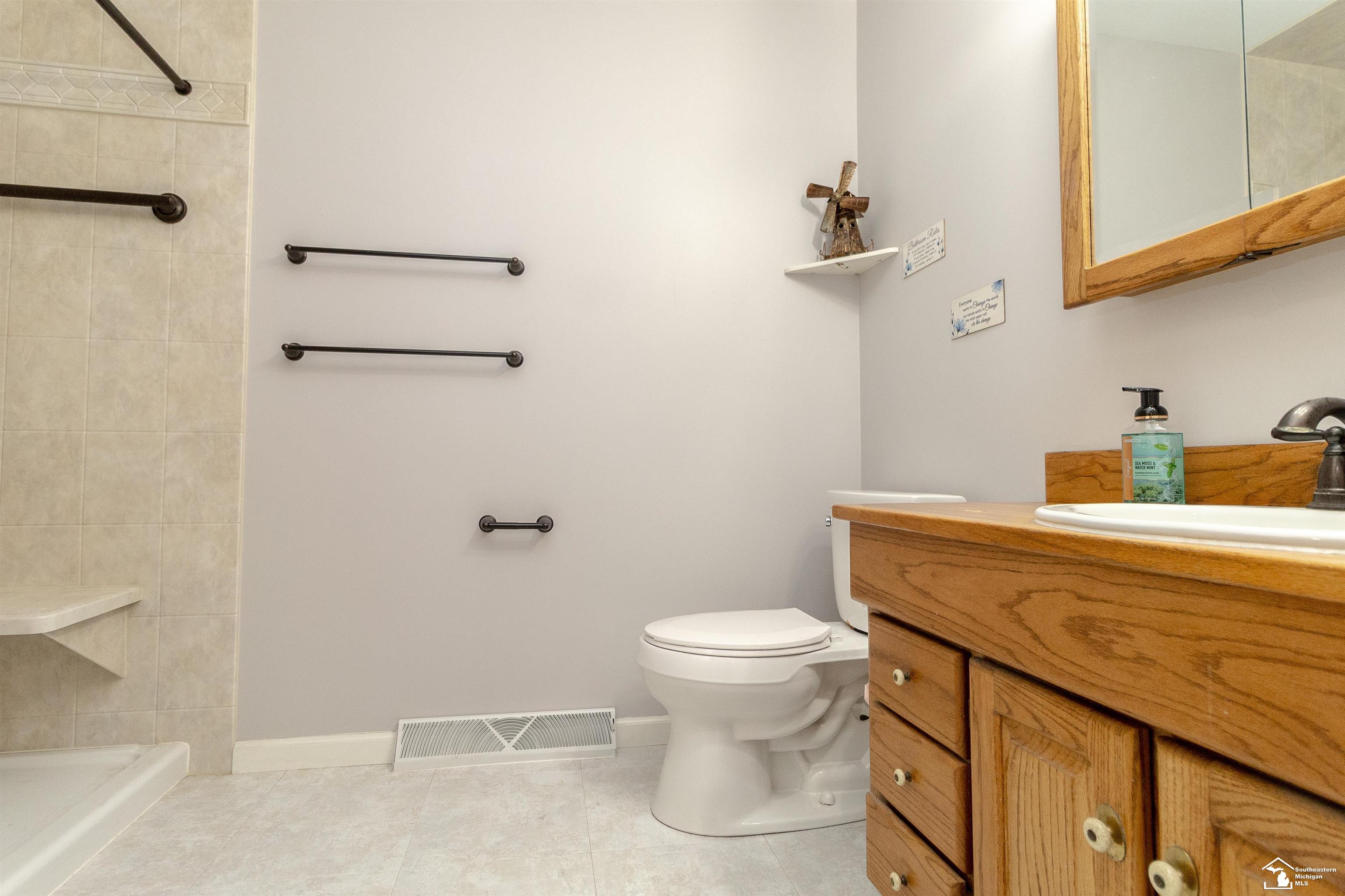 2600 Meanwell Road Property Photo 16