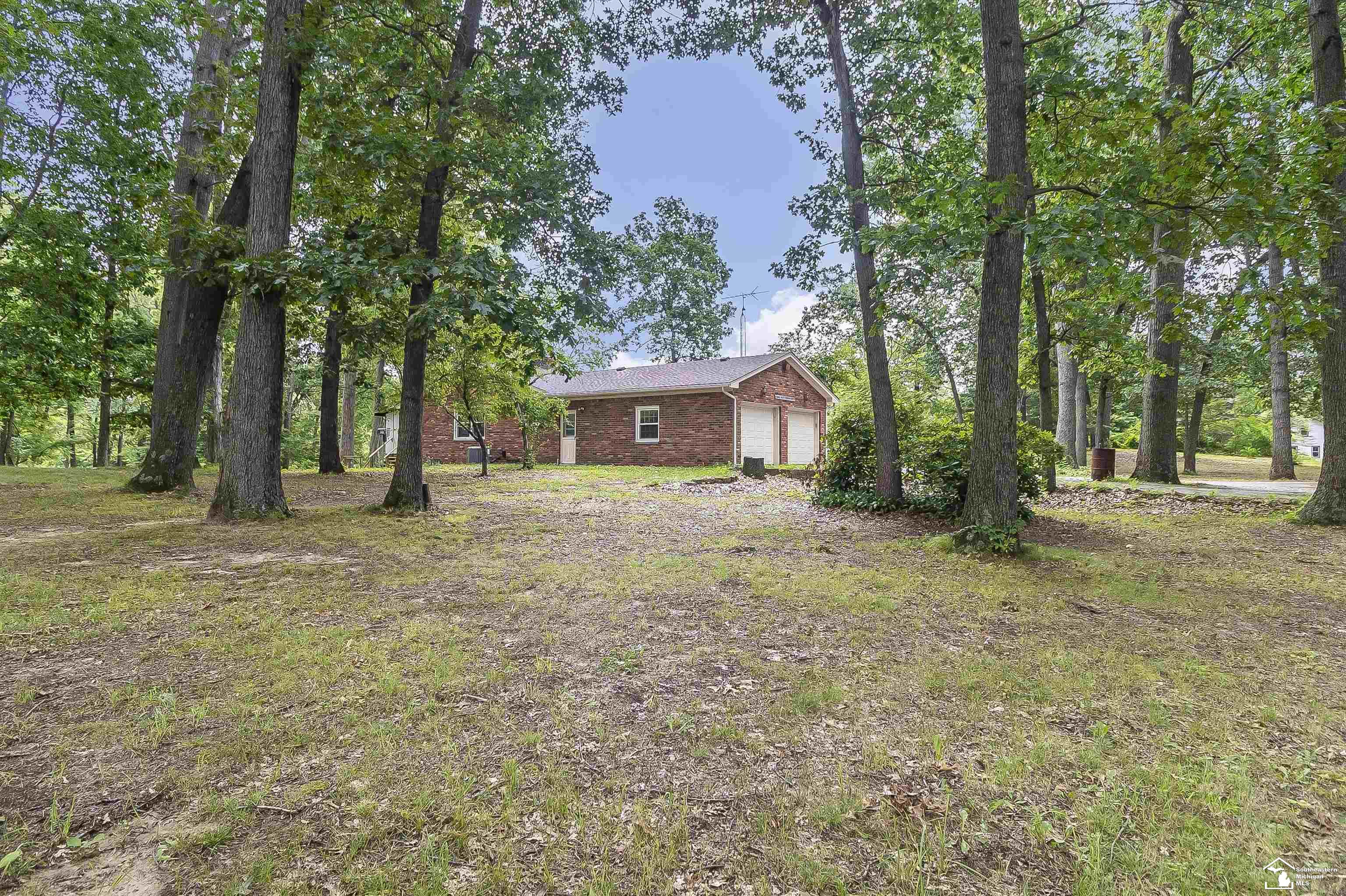 2600 Meanwell Road Property Photo 33