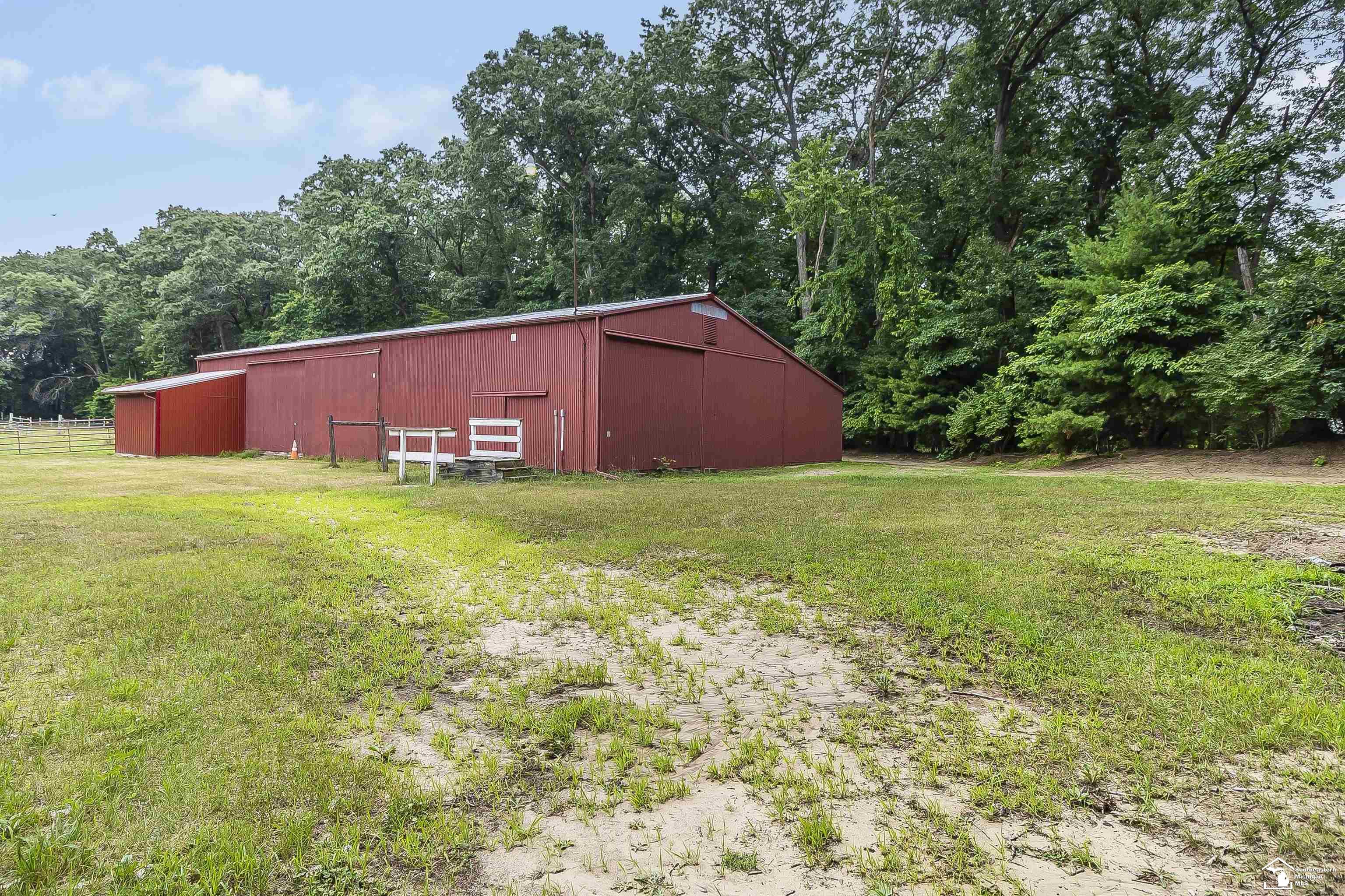 2600 Meanwell Road Property Photo 44