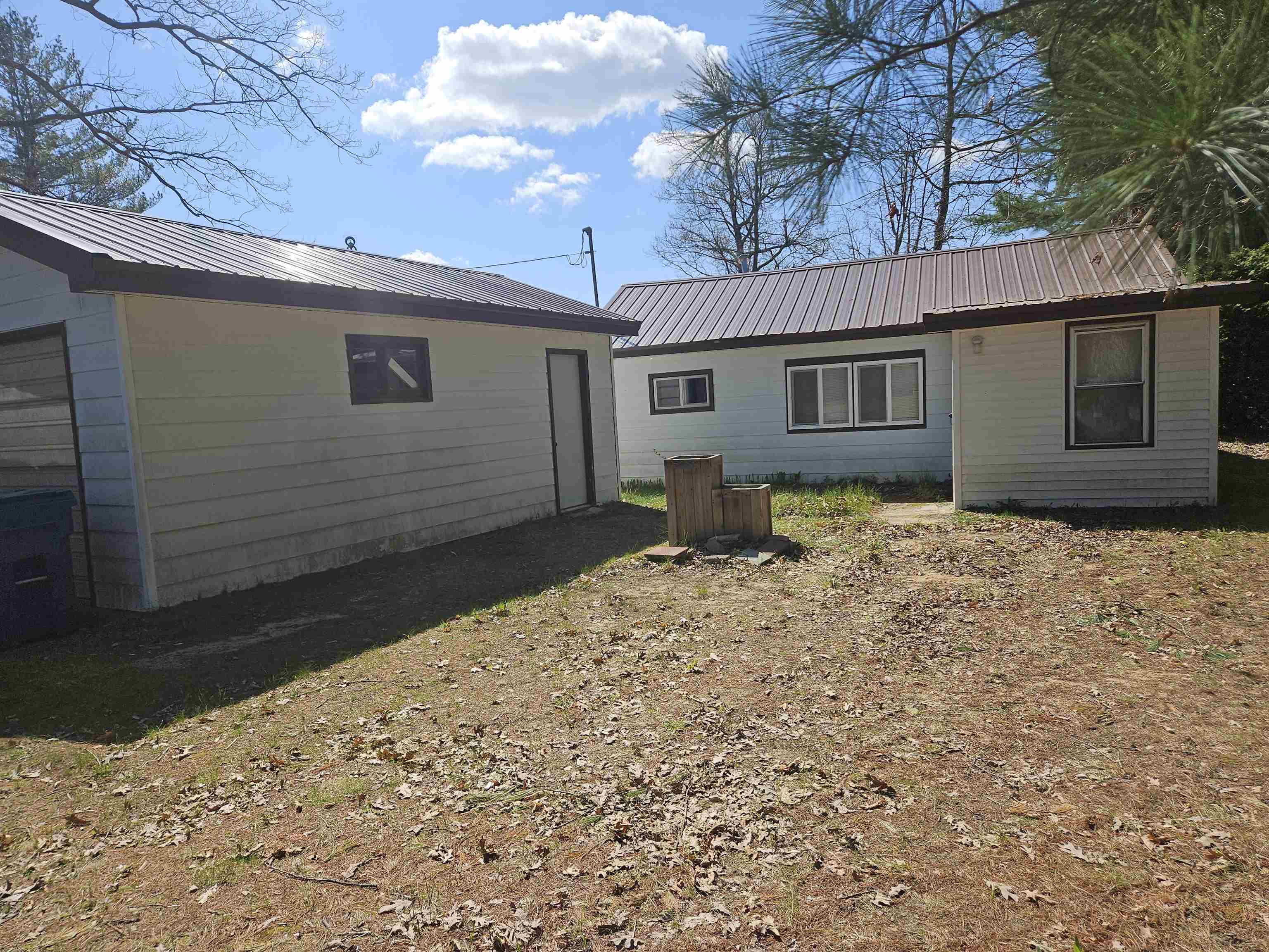 6644 Carpenter Road Property Photo 1