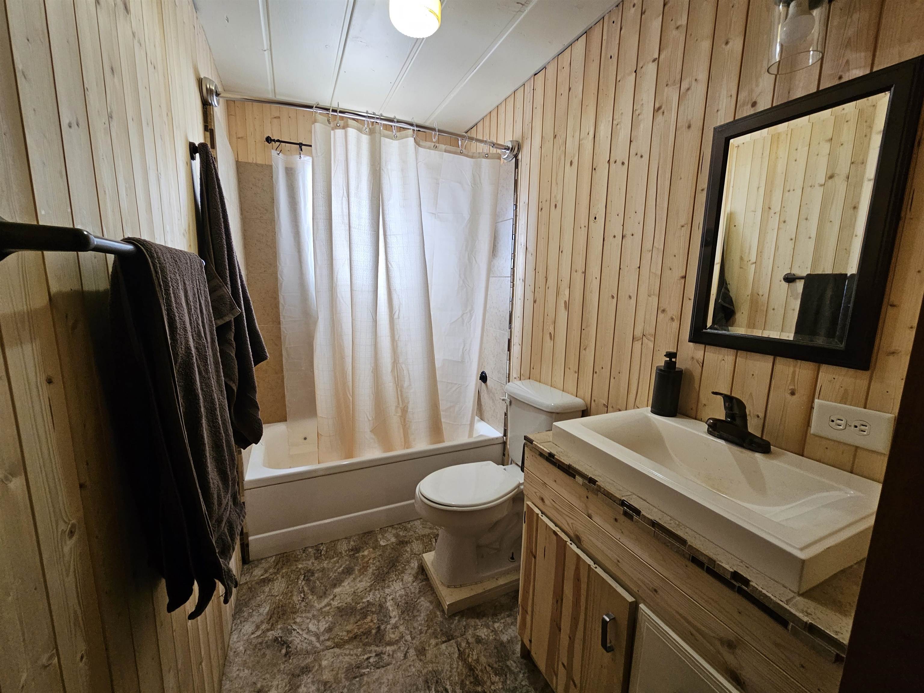 6644 Carpenter Road Property Photo 5