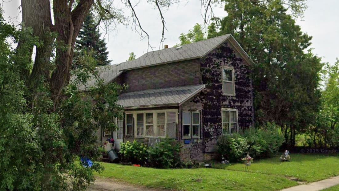 1709 Fenton Road Property Photo 1
