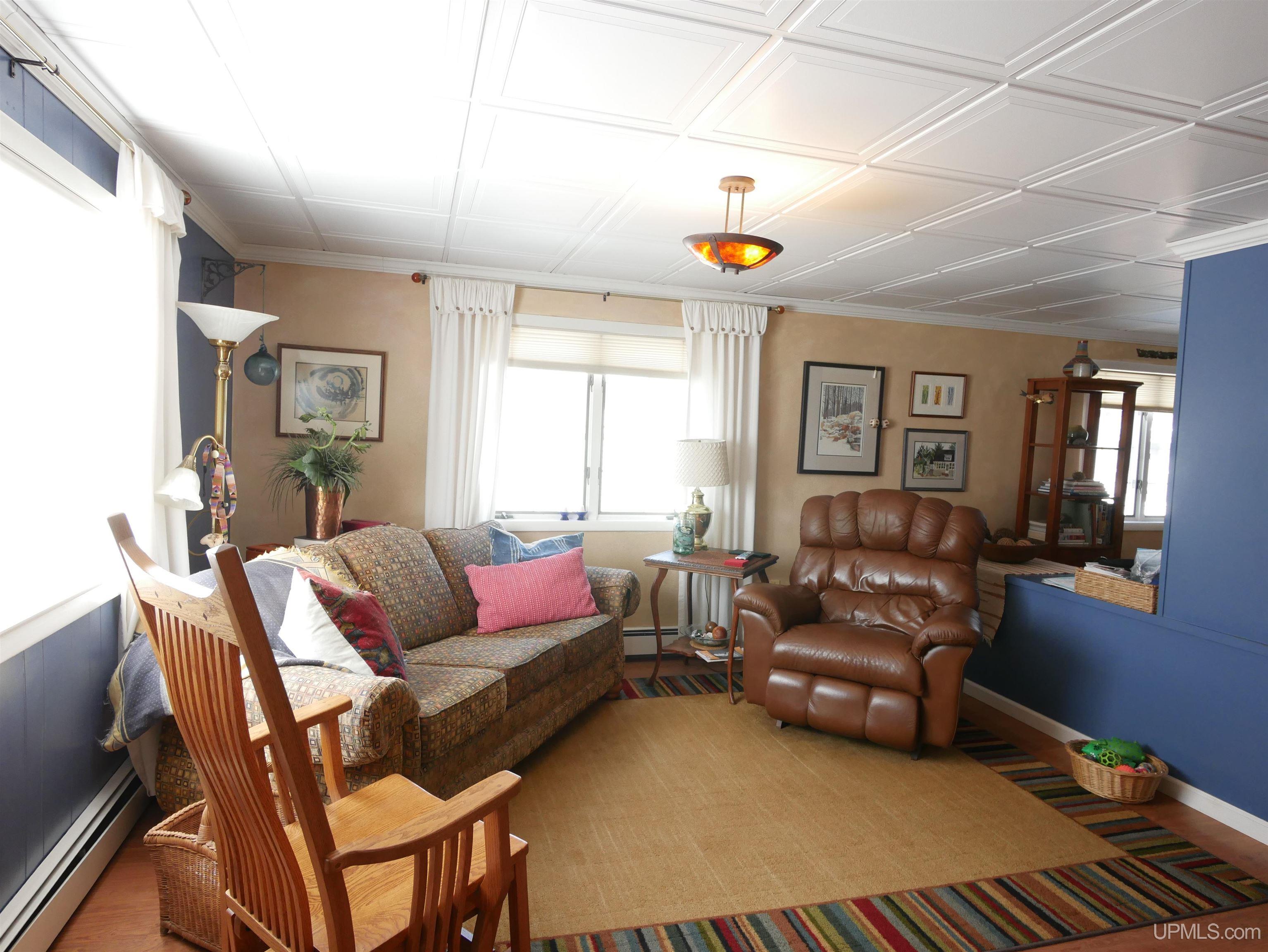 118 Iroquois Street Property Photo 6