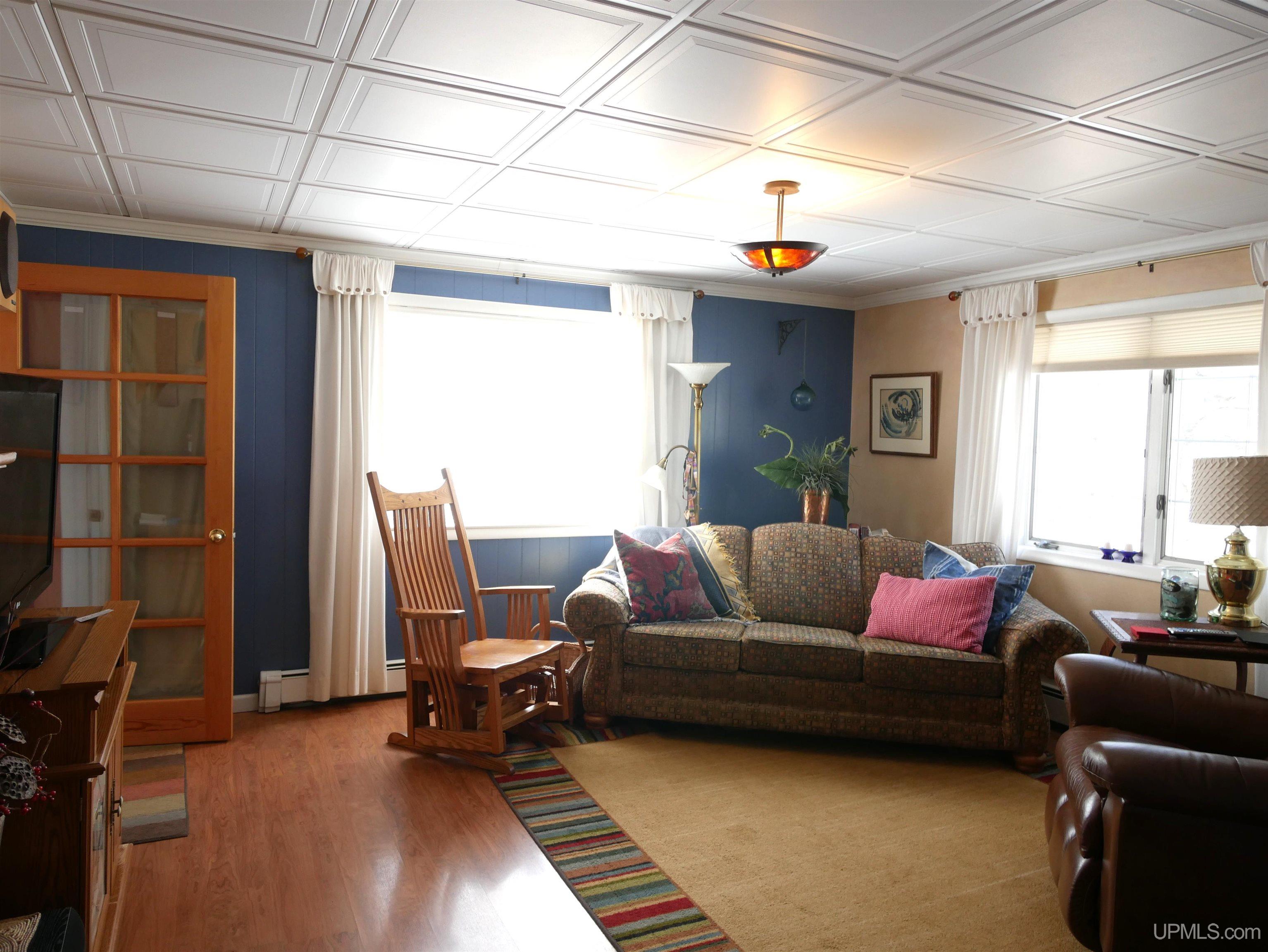 118 Iroquois Street Property Photo 7