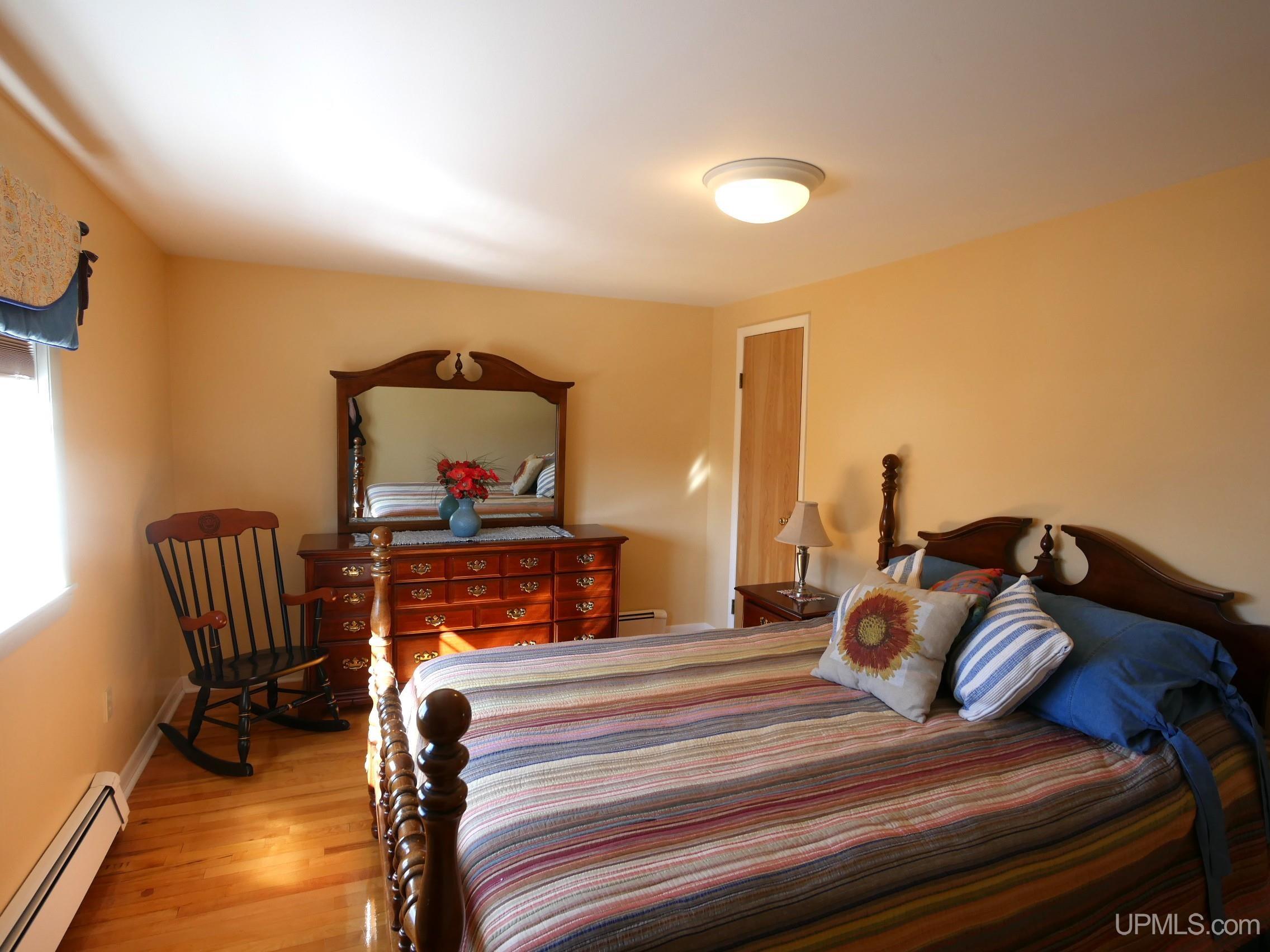 118 Iroquois Street Property Photo 28