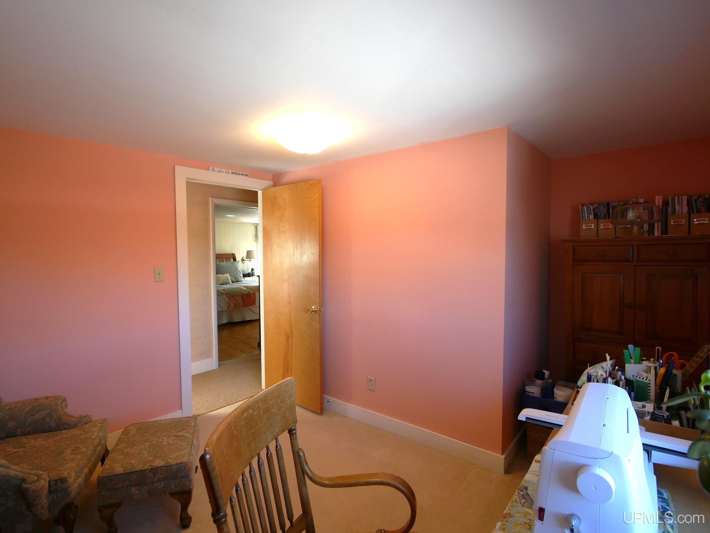 118 Iroquois Street Property Photo 32