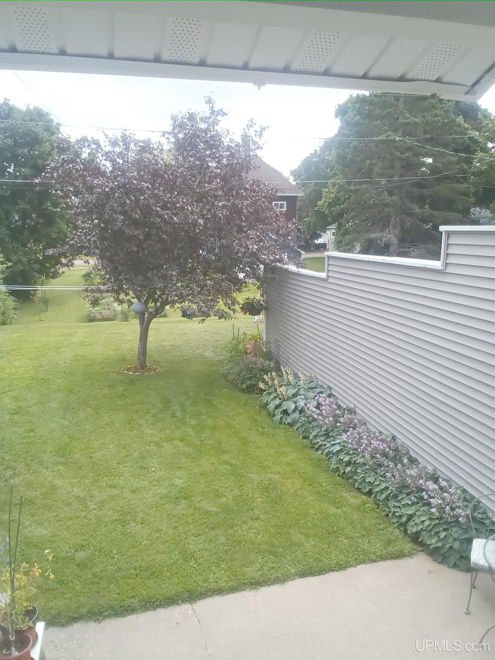 118 Iroquois Street Property Photo 66