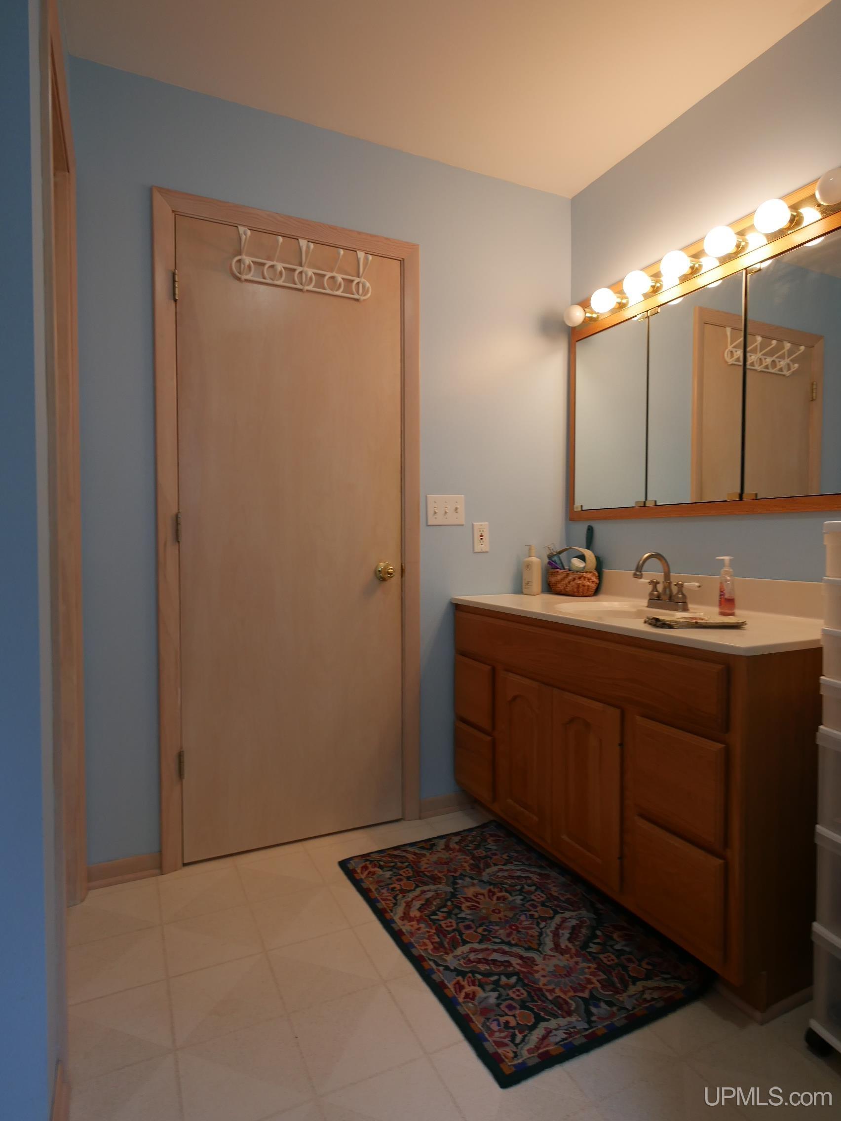 33490 Tapiola Road Property Photo 27