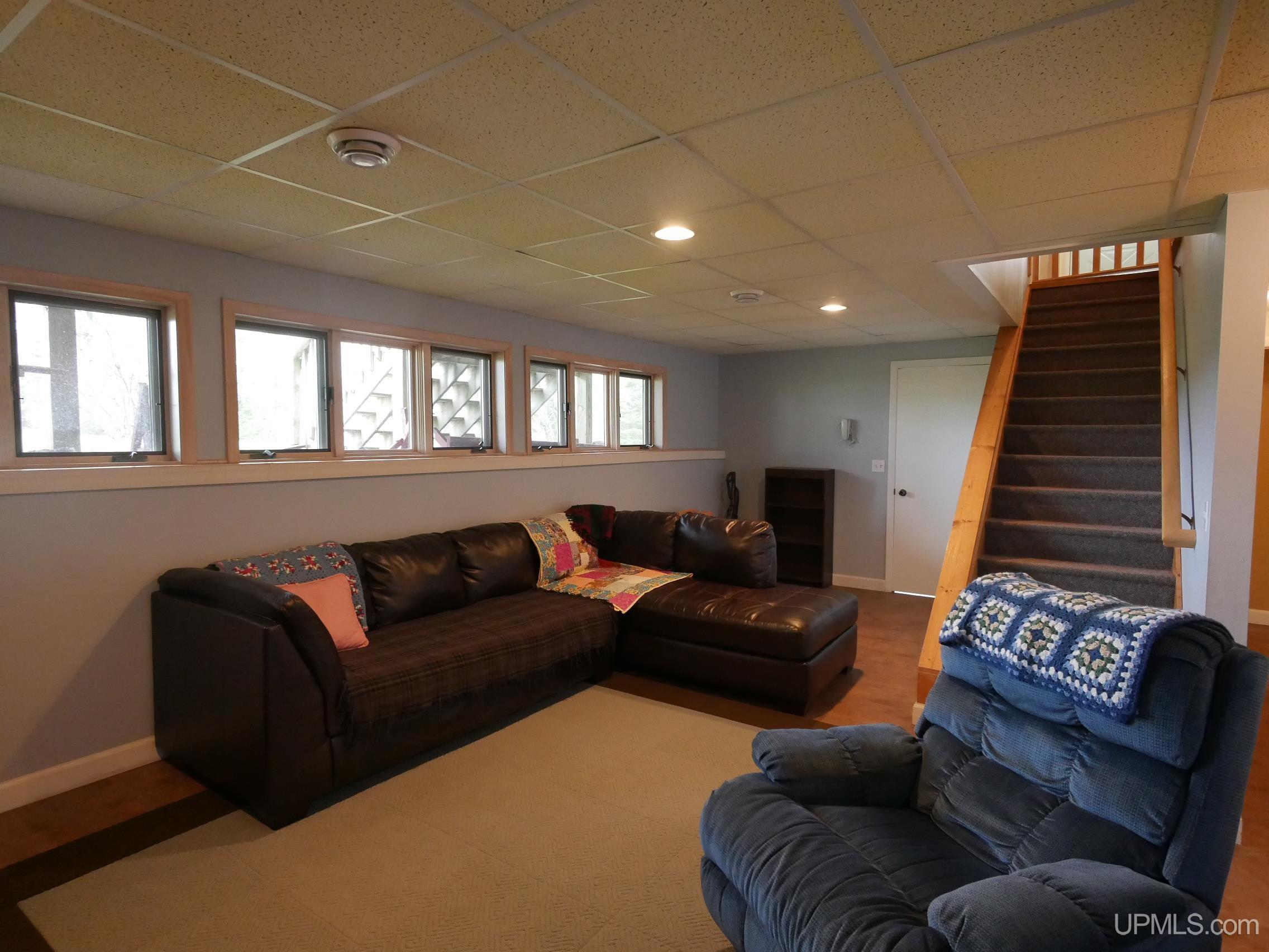 33490 Tapiola Road Property Photo 39