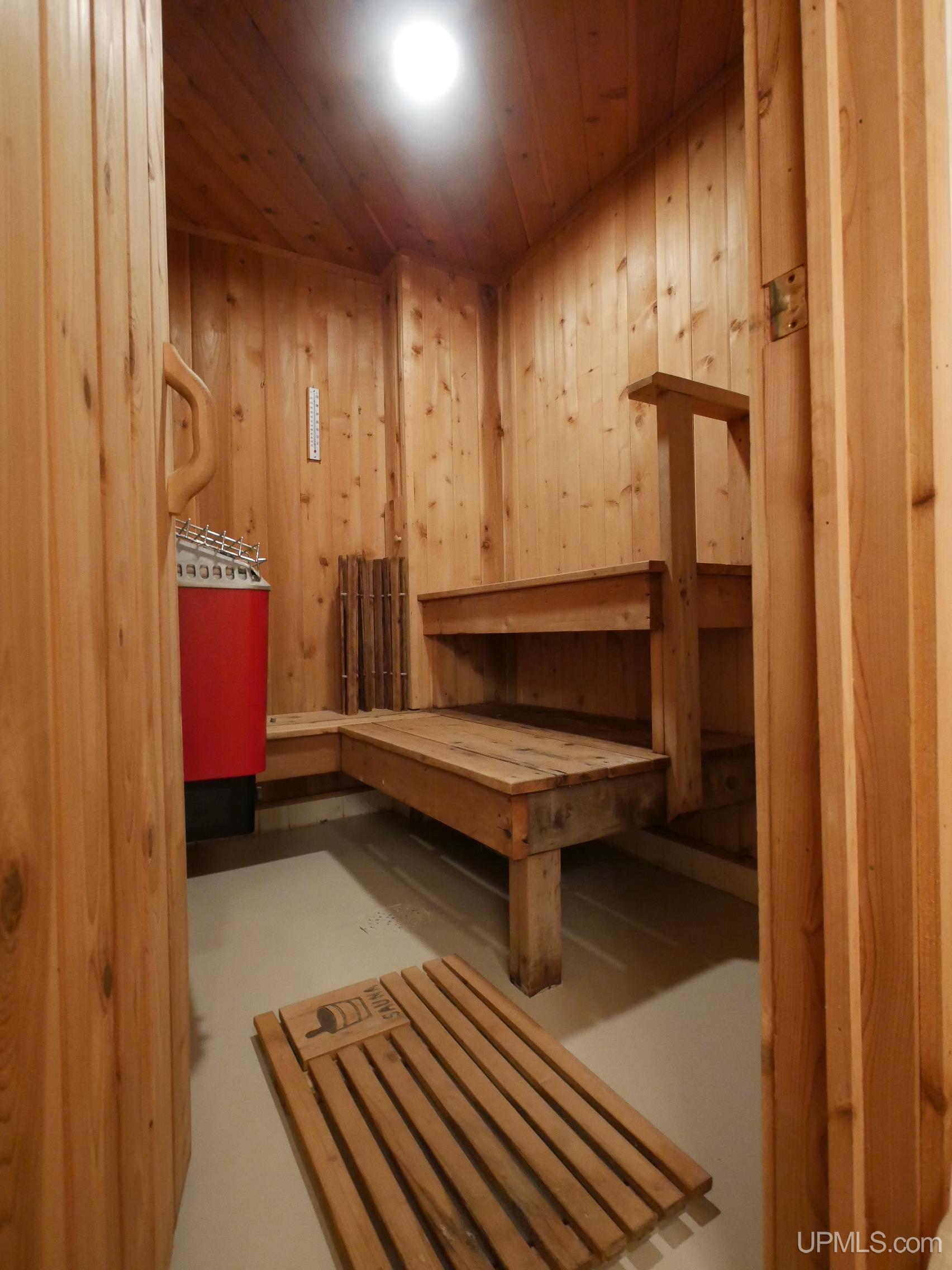 33490 Tapiola Road Property Photo 54