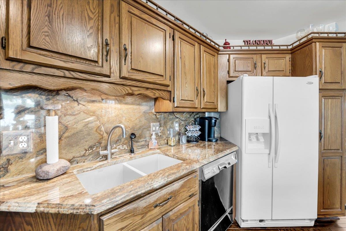 523 Lathrop Avenue Property Photo 35