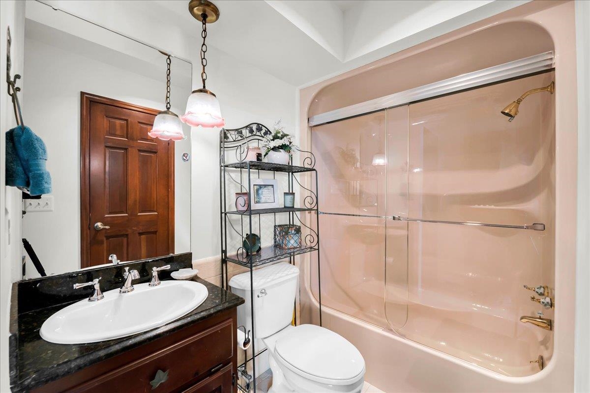 523 Lathrop Avenue Property Photo 88