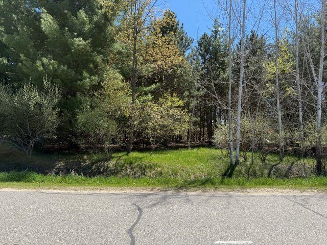 96 Salisbury Drive Property Photo 1