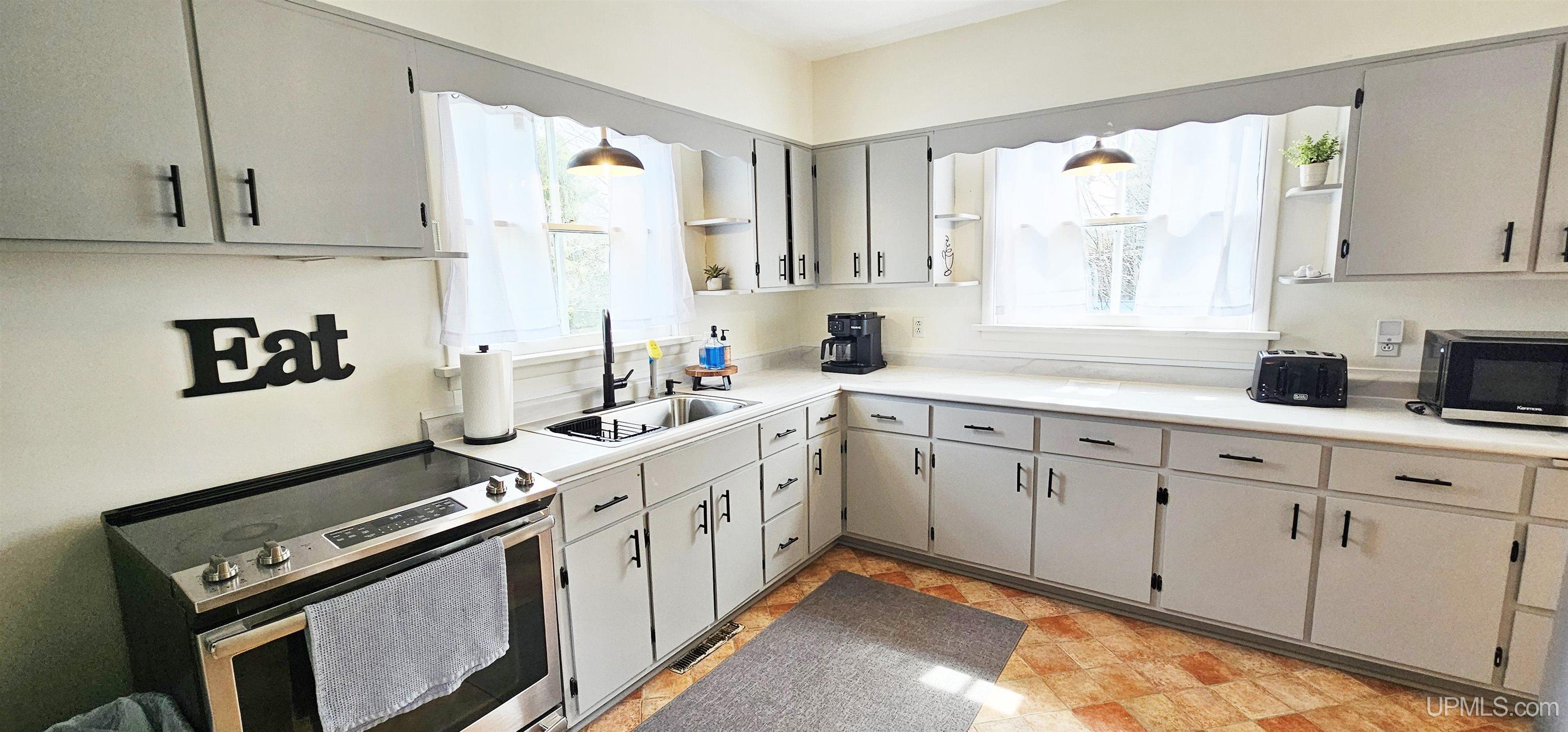 57594 Rockland Street Property Photo 10