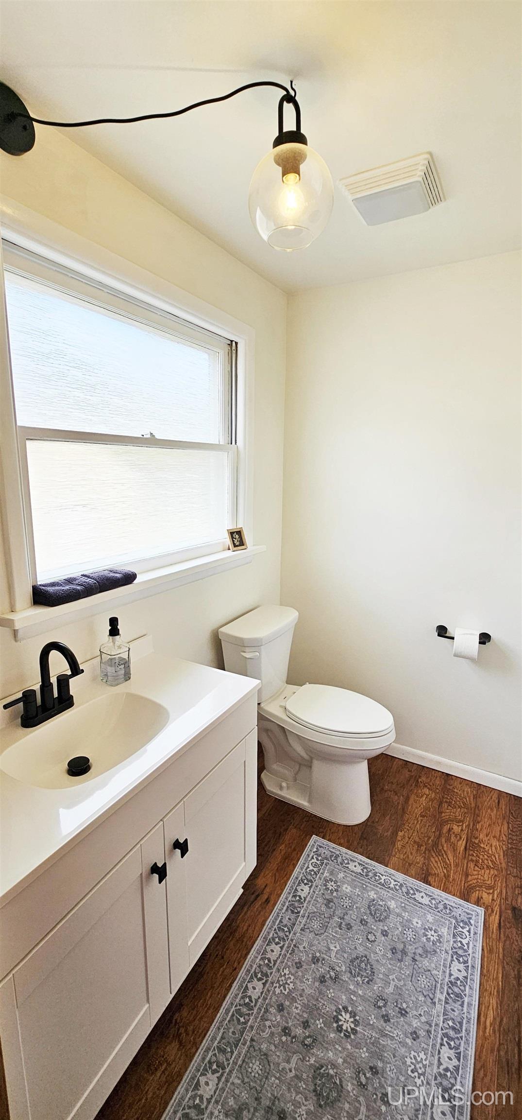 57594 Rockland Street Property Photo 11