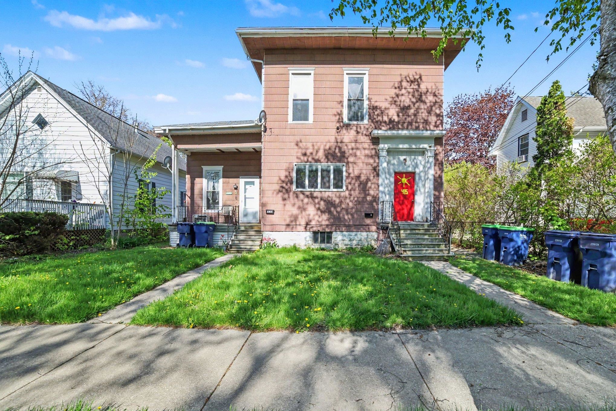415 N Birney Street Property Photo 1