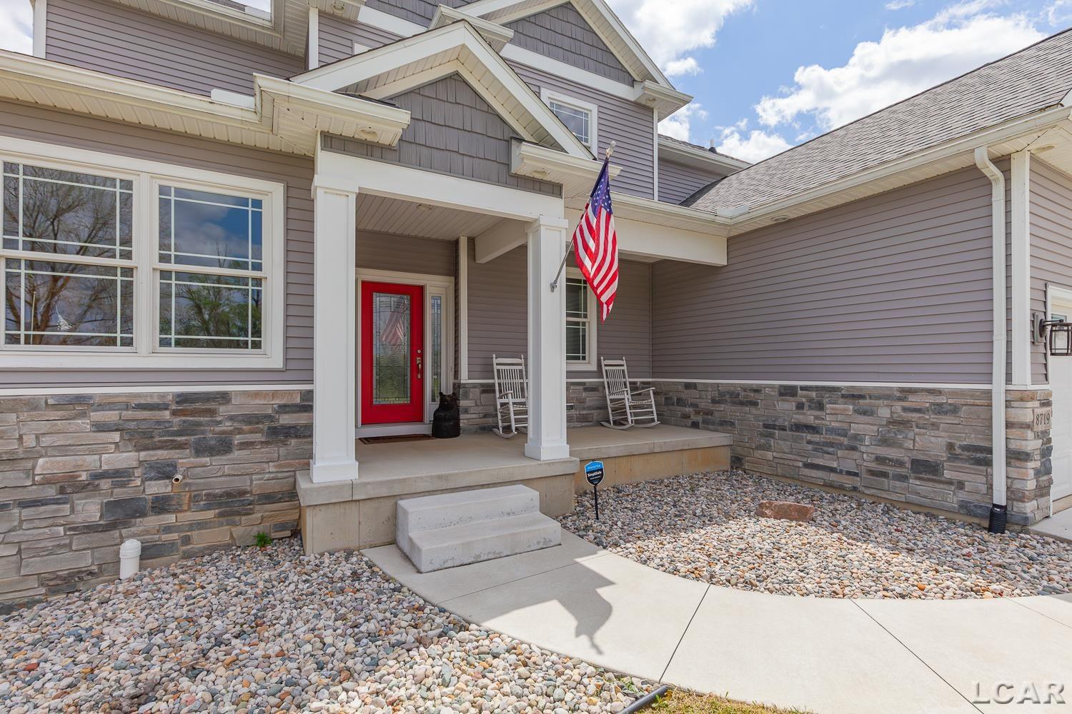 8719 Castlebar Lane Property Photo 2