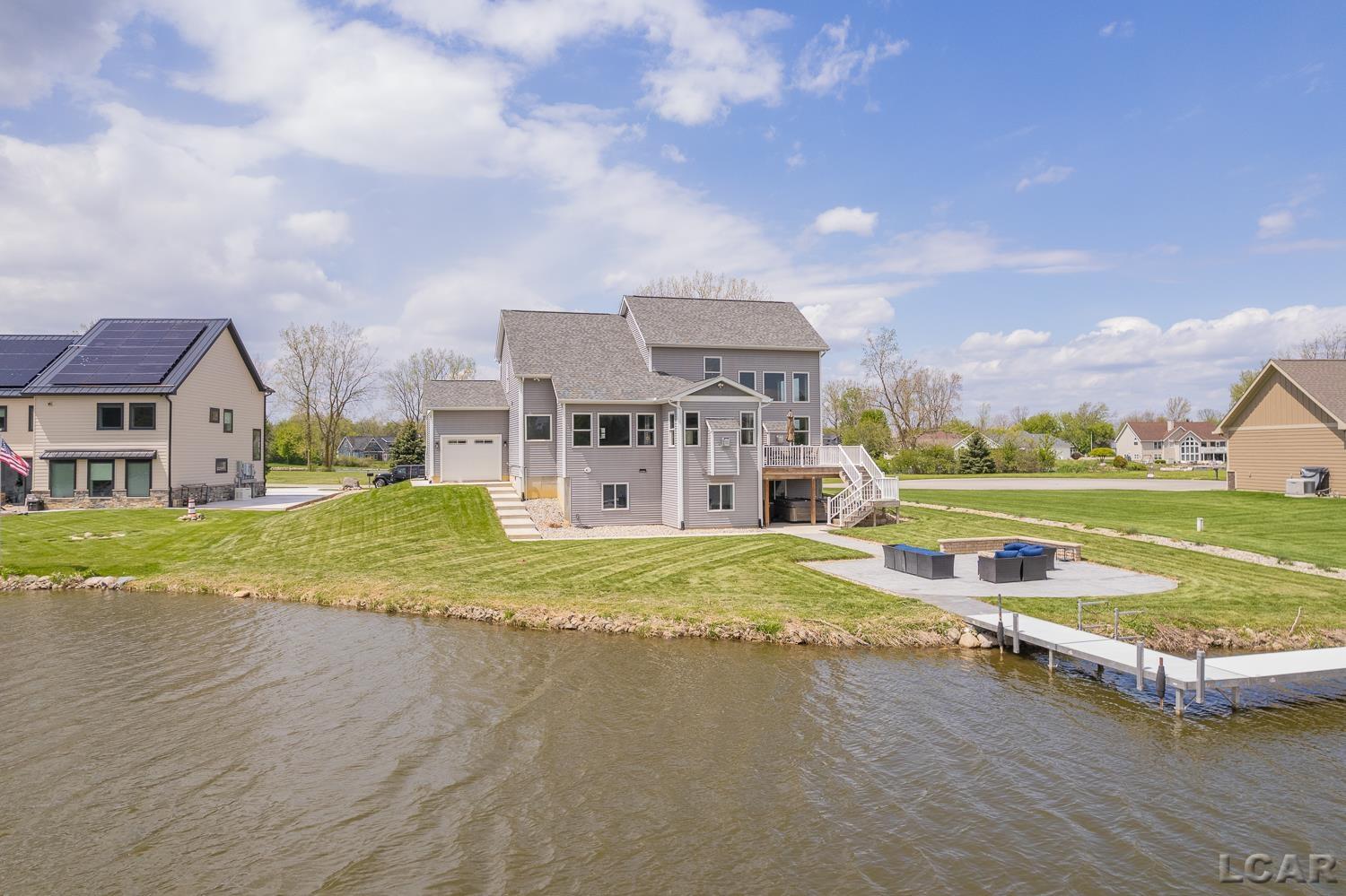 8719 Castlebar Lane Property Photo 3
