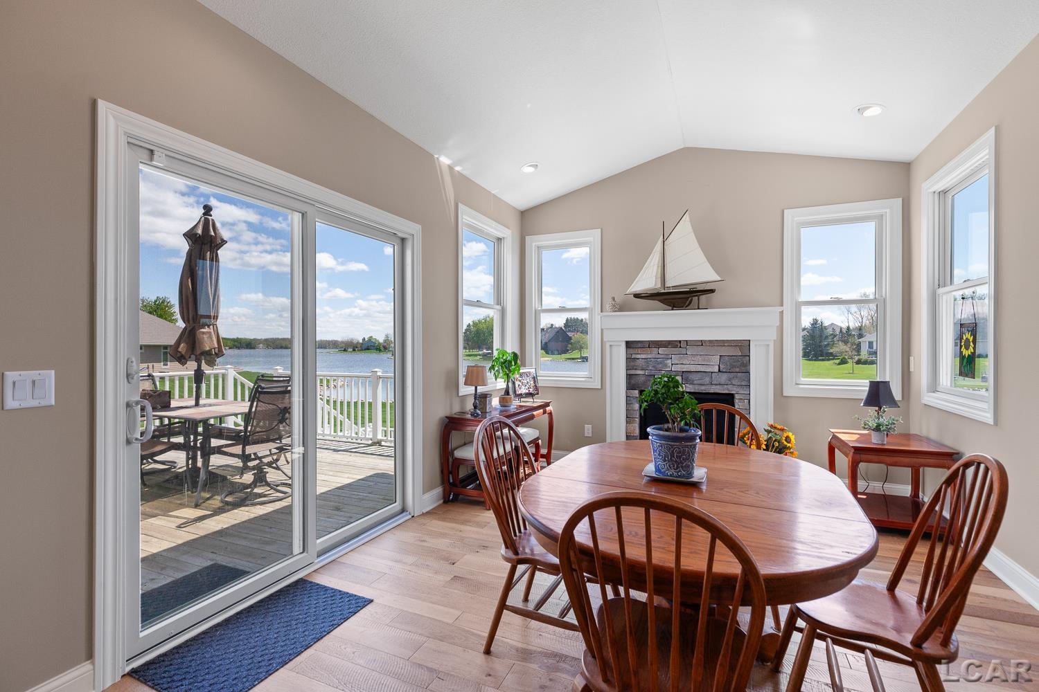 8719 Castlebar Lane Property Photo 23