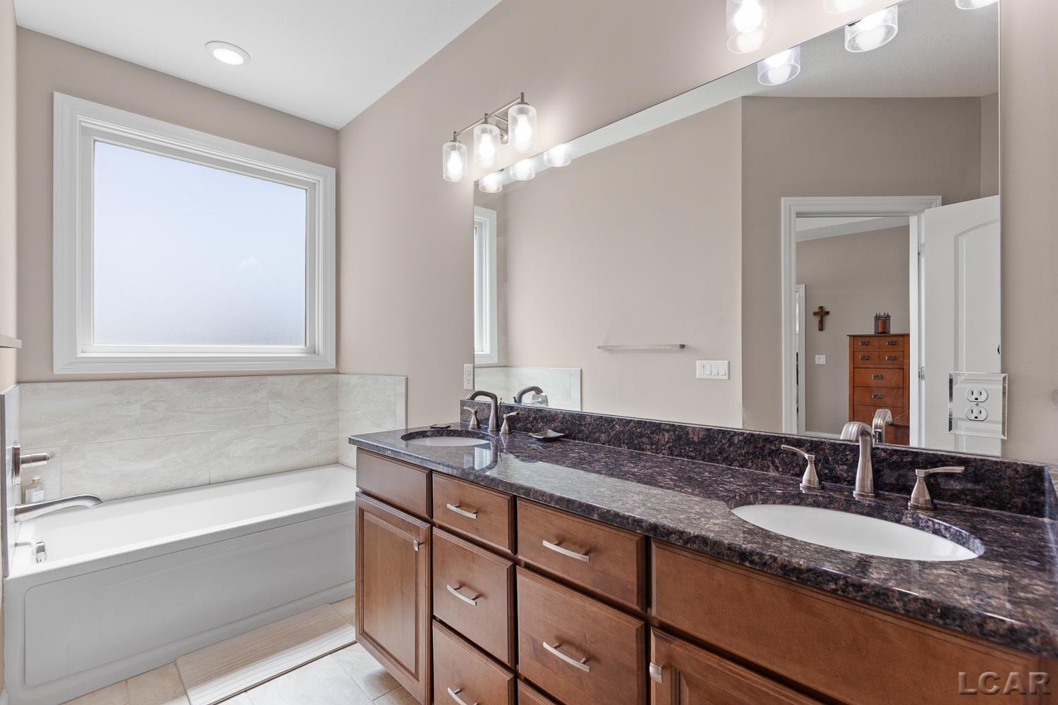 8719 Castlebar Lane Property Photo 29