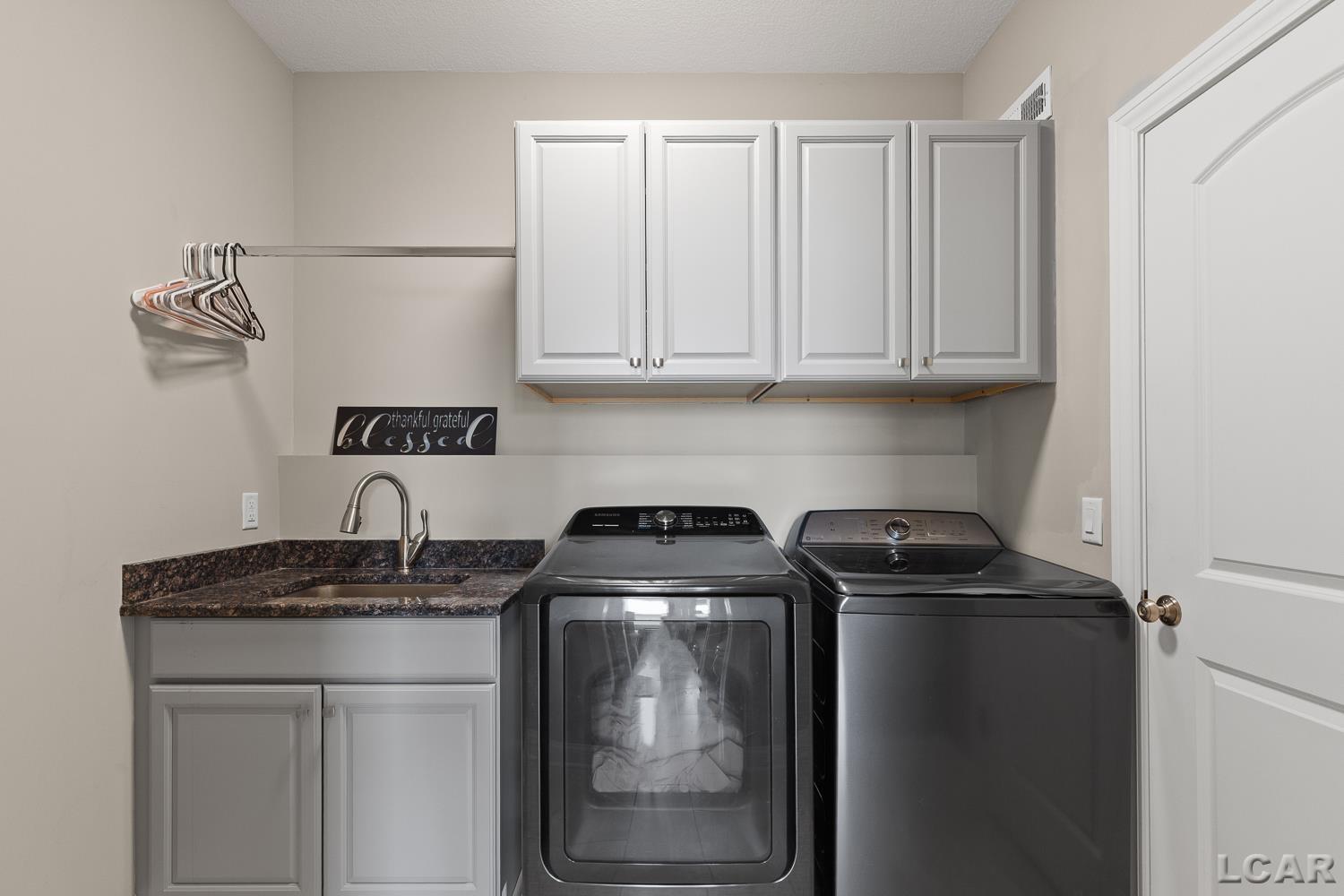 8719 Castlebar Lane Property Photo 32