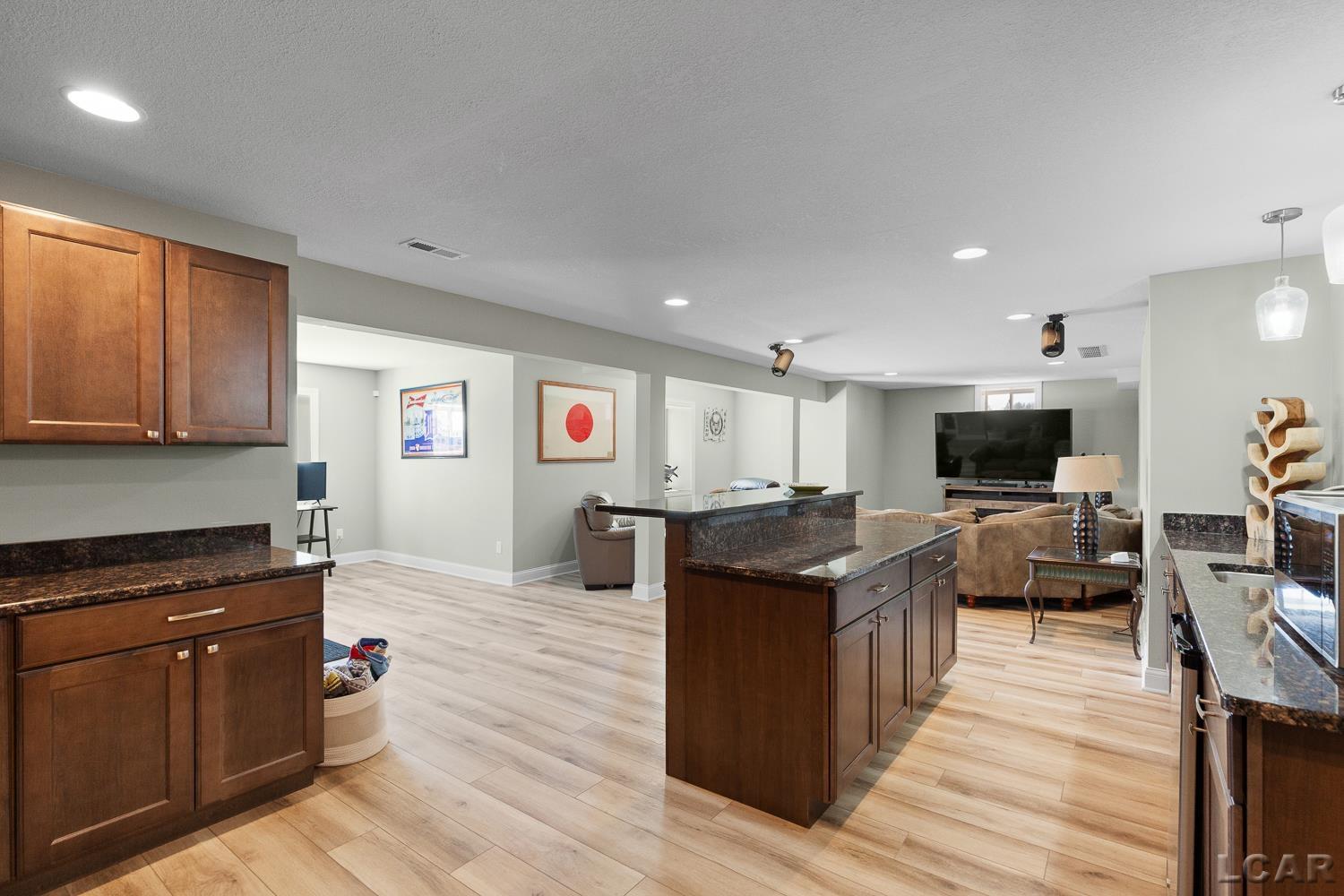 8719 Castlebar Lane Property Photo 48