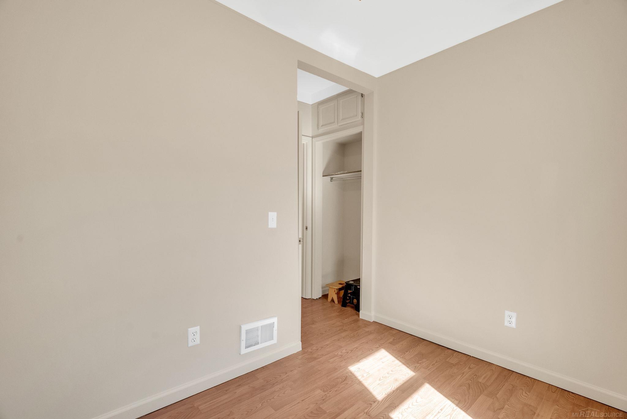 7329 Elm Road Property Photo 17