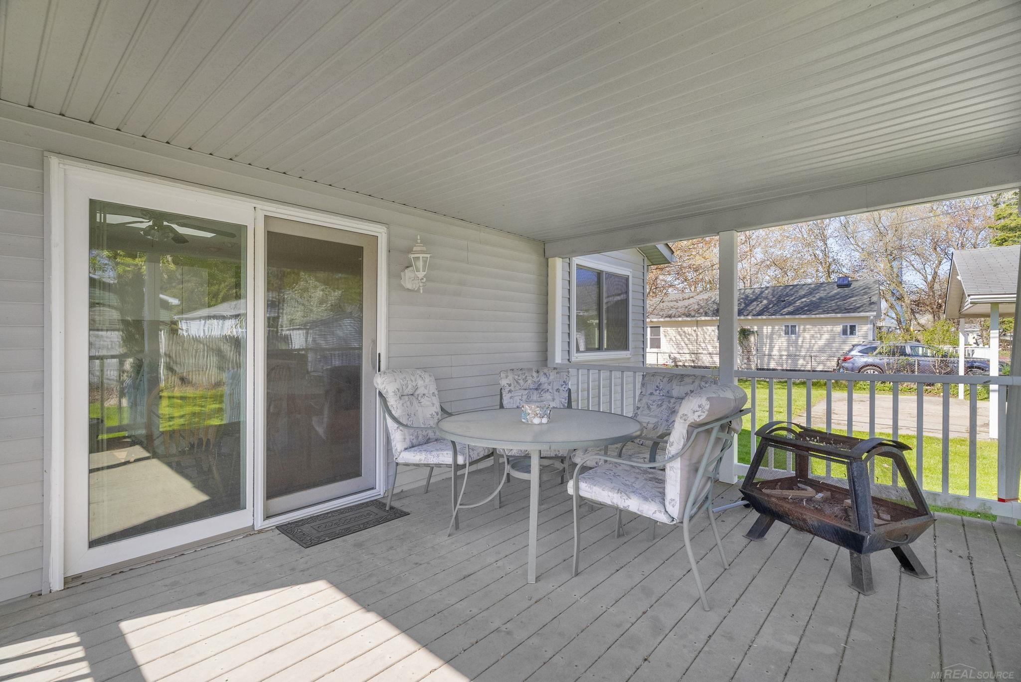 7329 Elm Road Property Photo 24