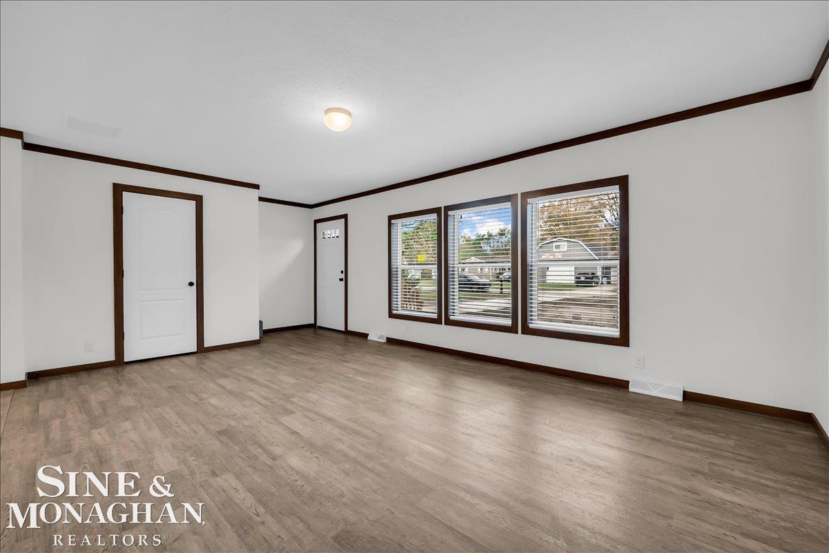 2060 Washington Street Property Photo 7