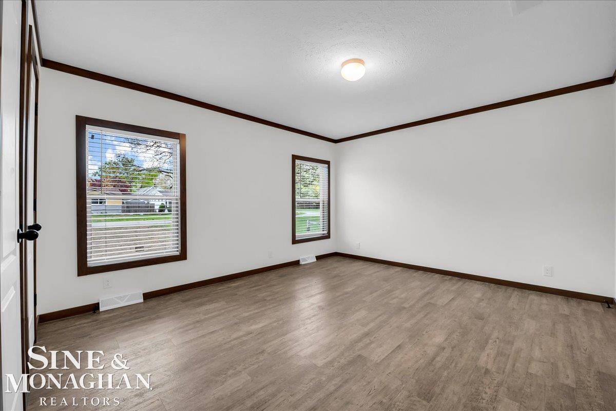 2060 Washington Street Property Photo 23