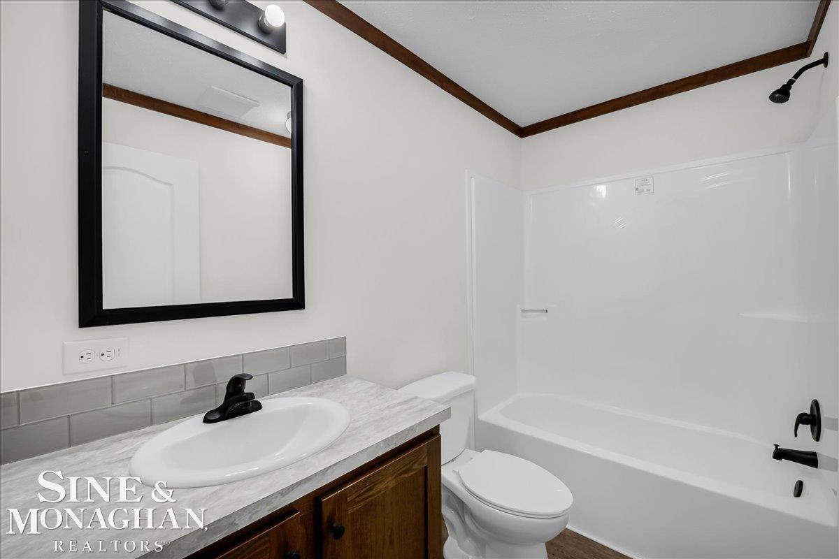 2060 Washington Street Property Photo 33