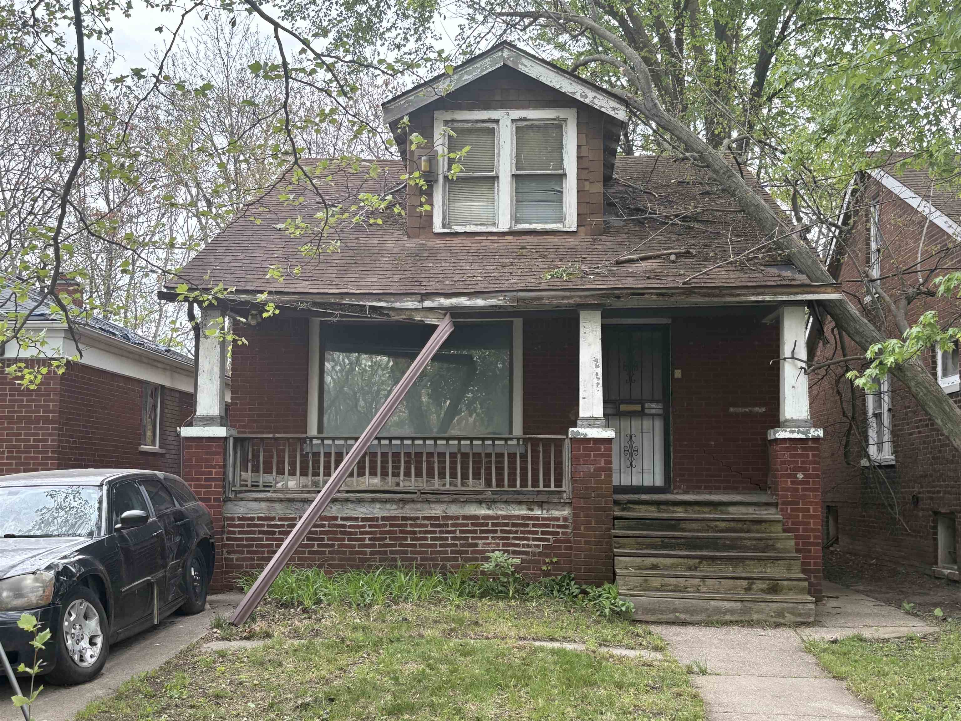 19170 Greeley Street Property Photo 1