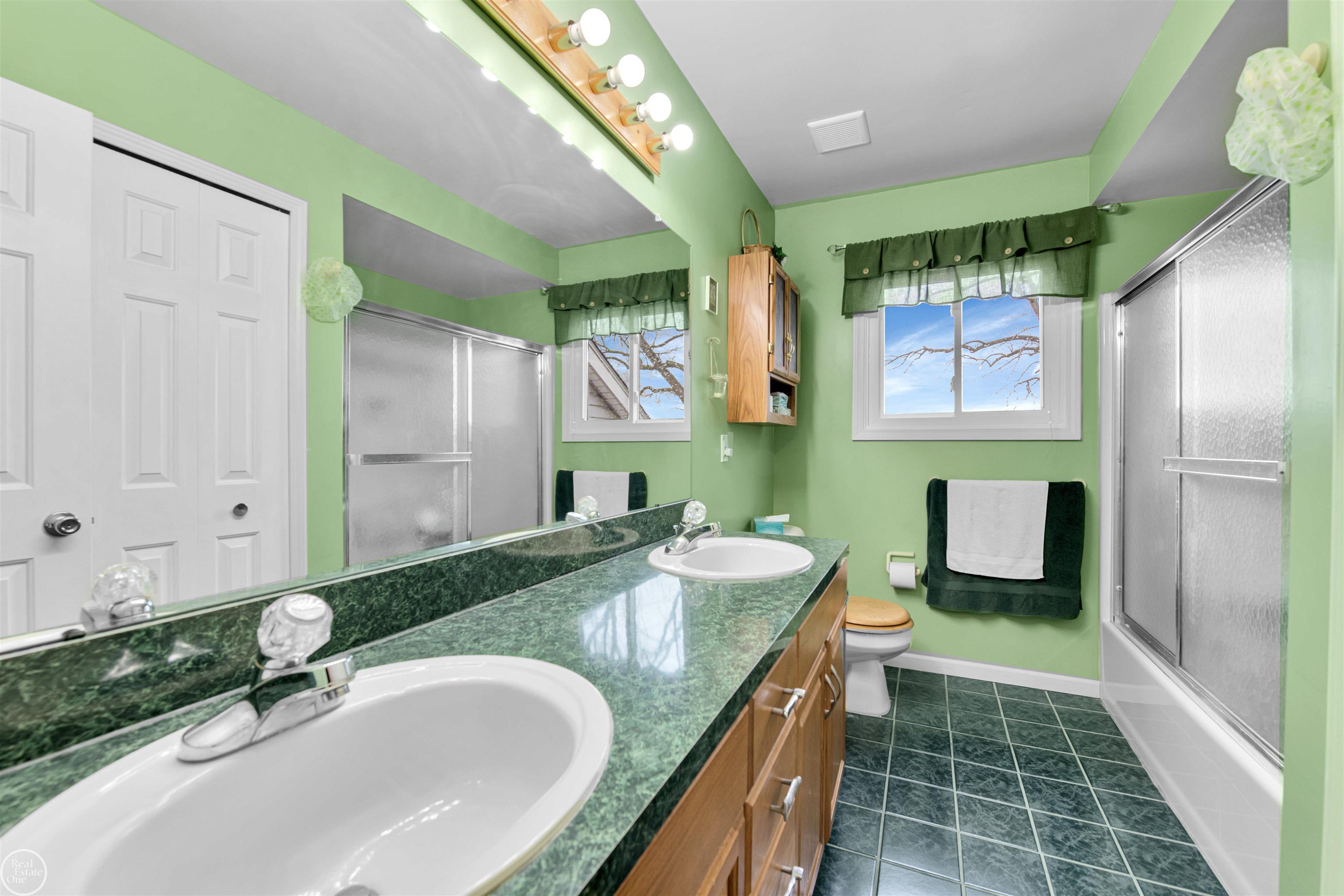 37330 Lakeshore Drive Property Photo 20