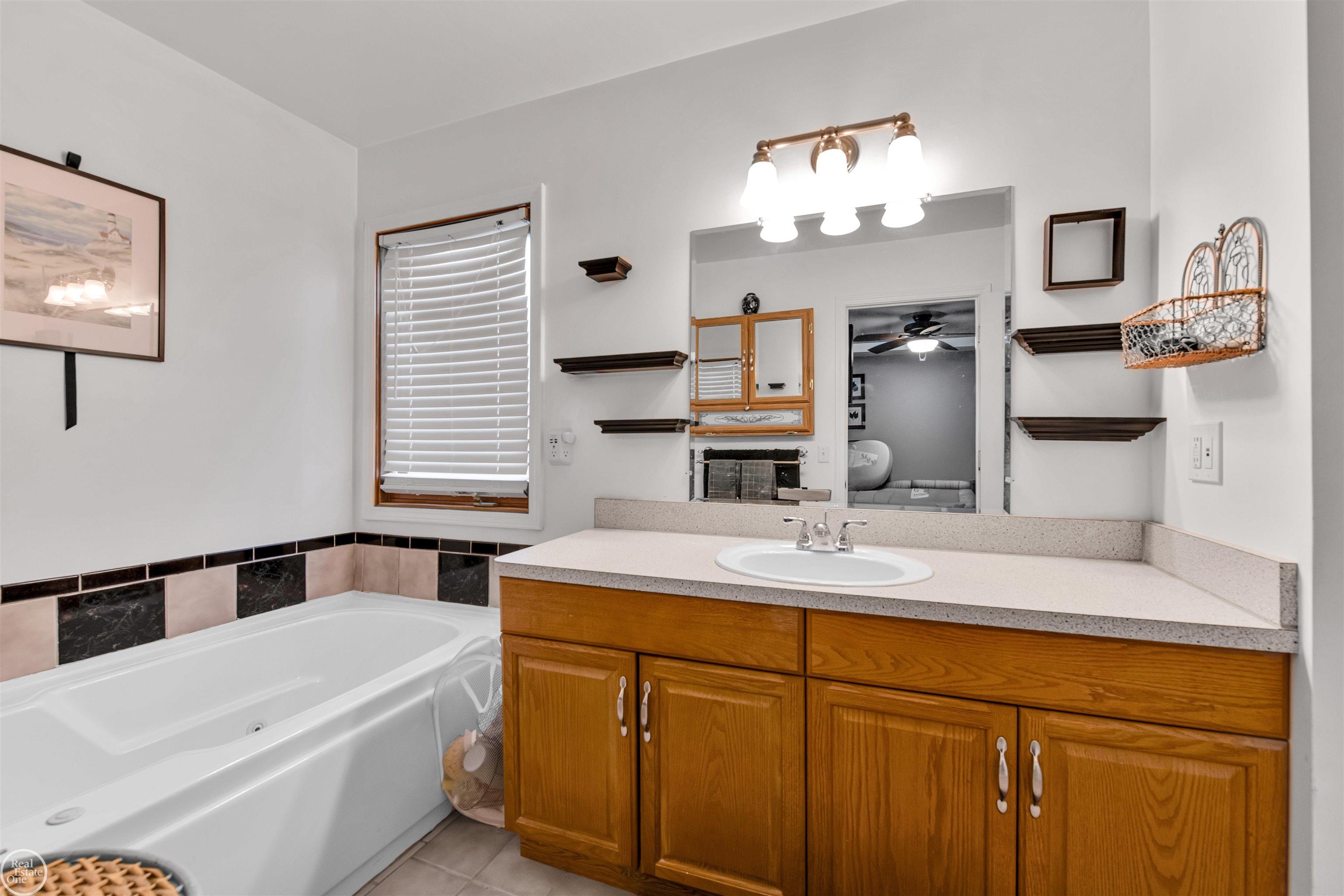 37330 Lakeshore Drive Property Photo 21