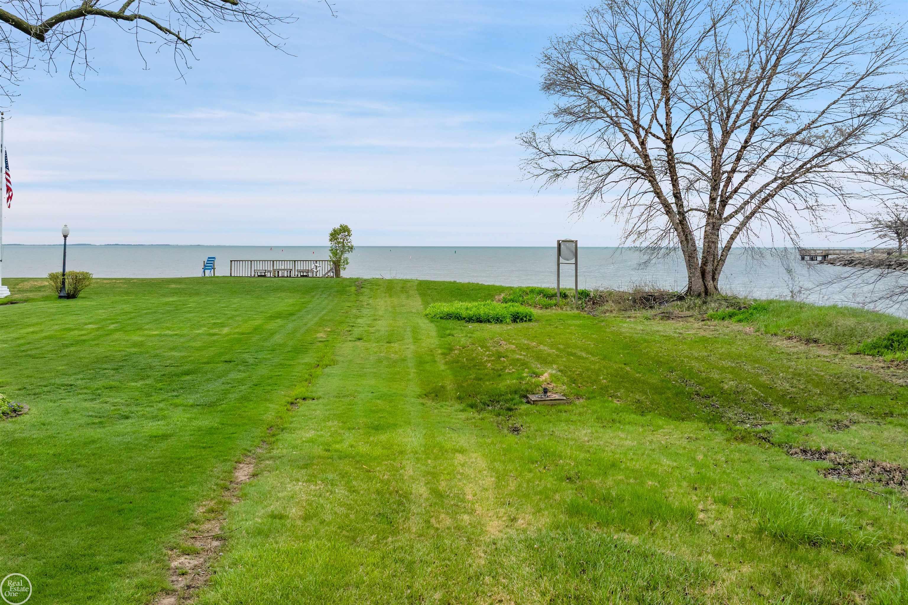 37330 Lakeshore Drive Property Photo 32