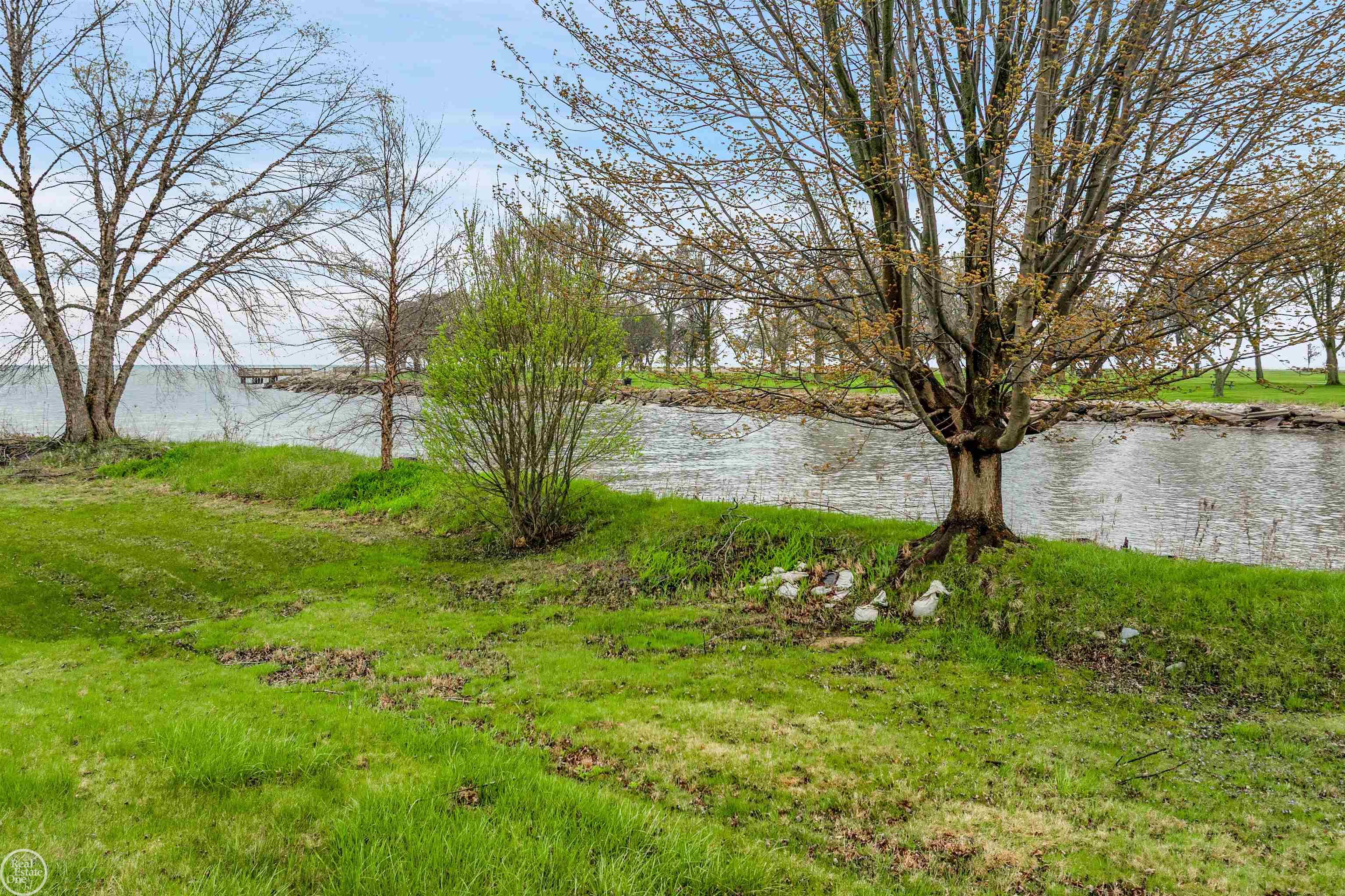 37330 Lakeshore Drive Property Photo 33