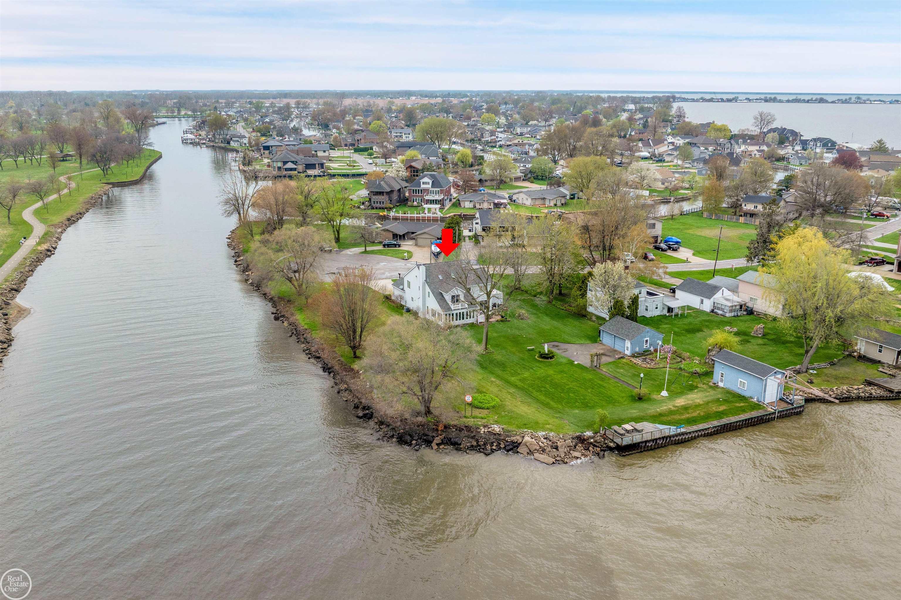 37330 Lakeshore Drive Property Photo 43