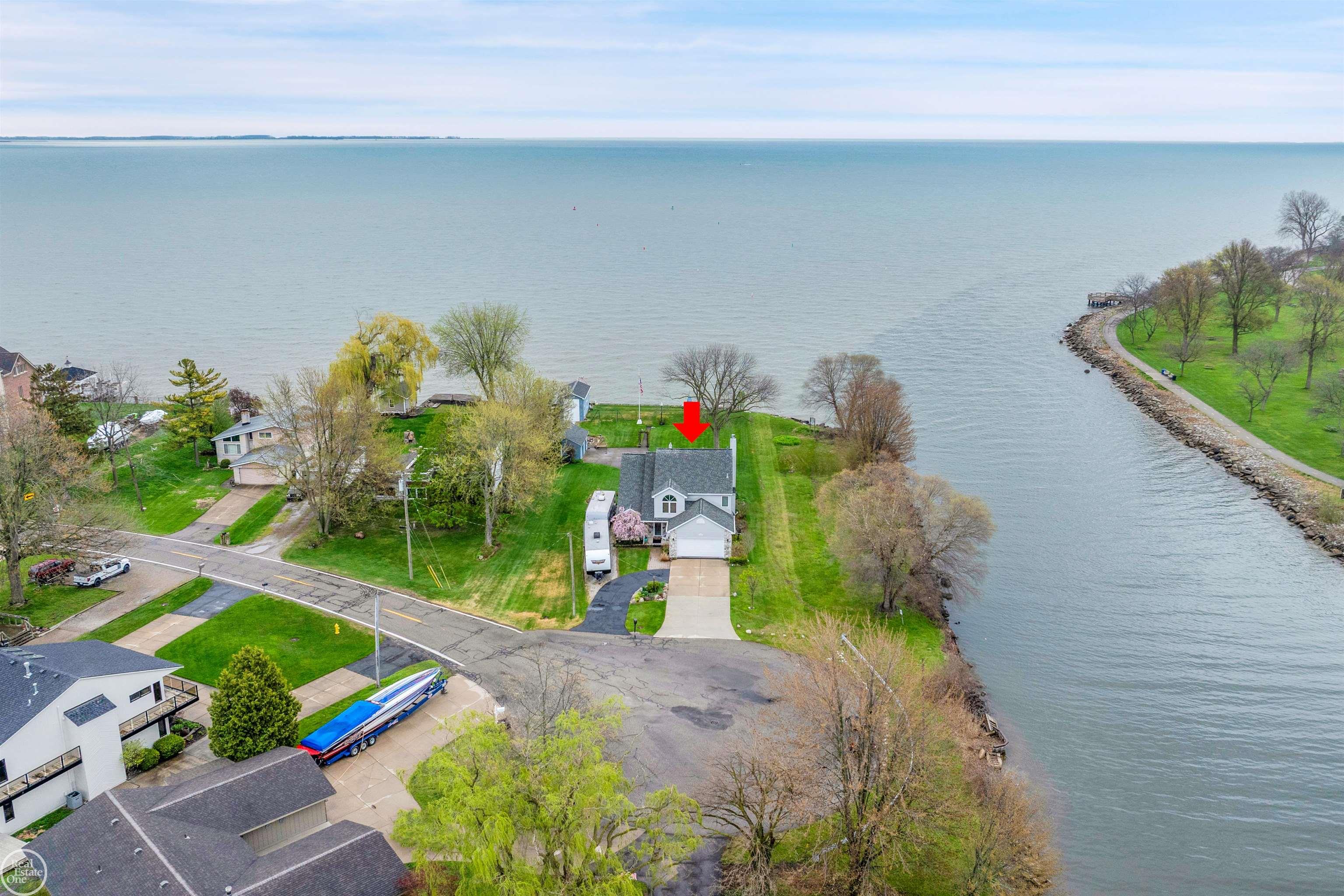 37330 Lakeshore Drive Property Photo 48
