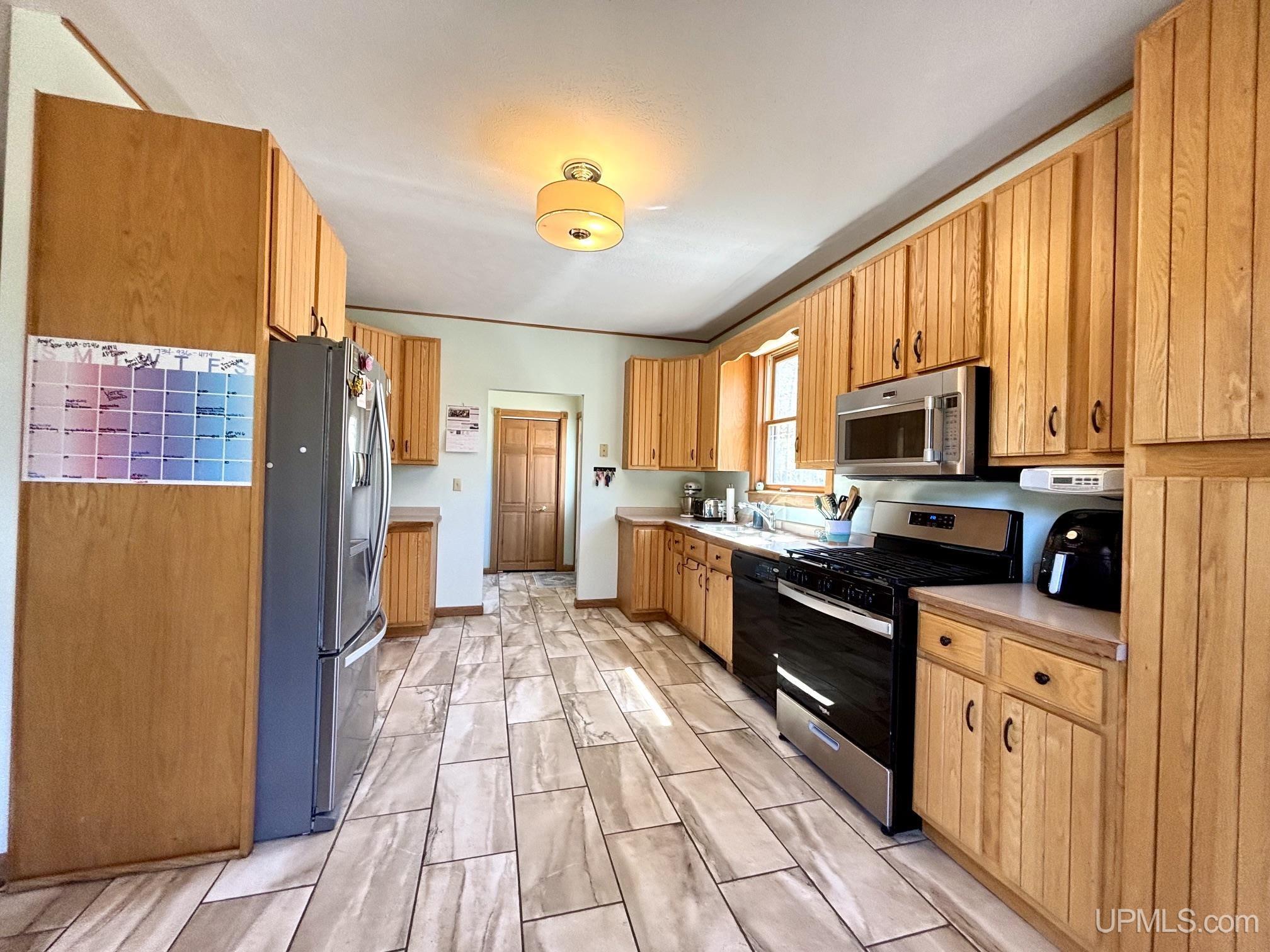 152 Brewer Drive Property Photo 9