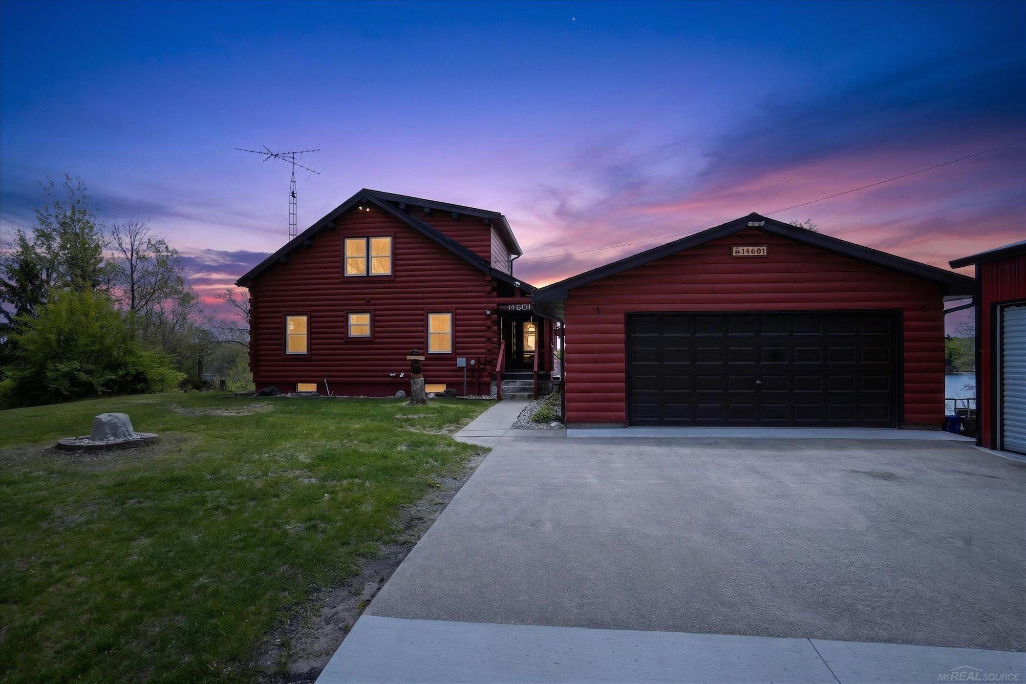 14601 Brookhurst Drive Property Photo 1