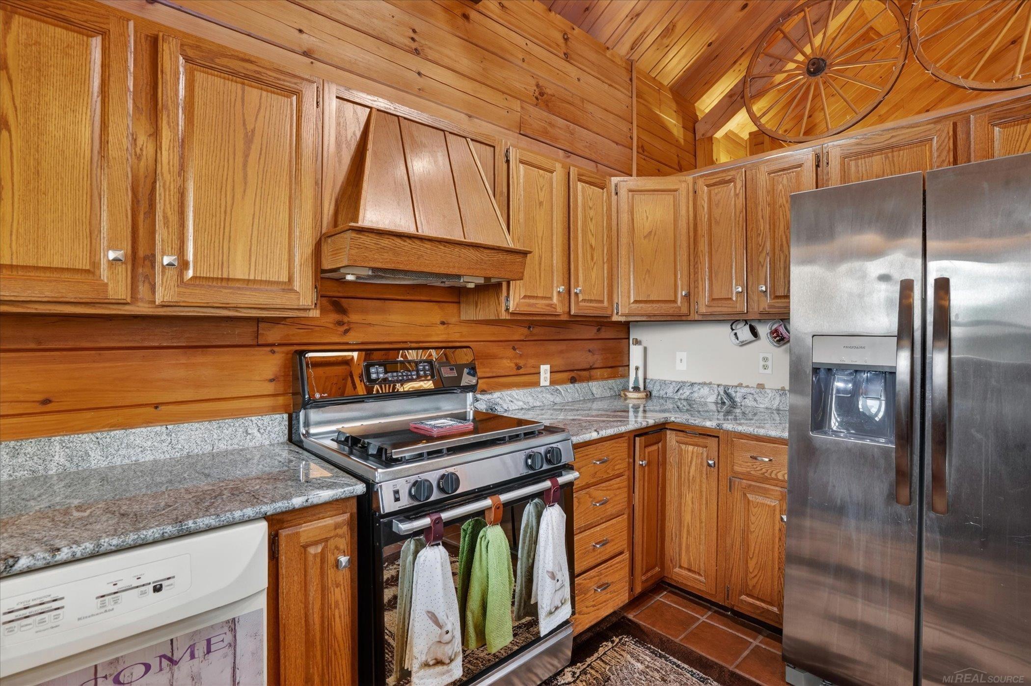 14601 Brookhurst Drive Property Photo 20