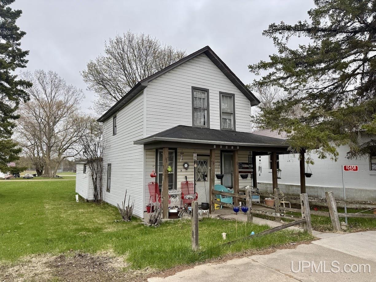 10458 S Main Street Property Photo 1